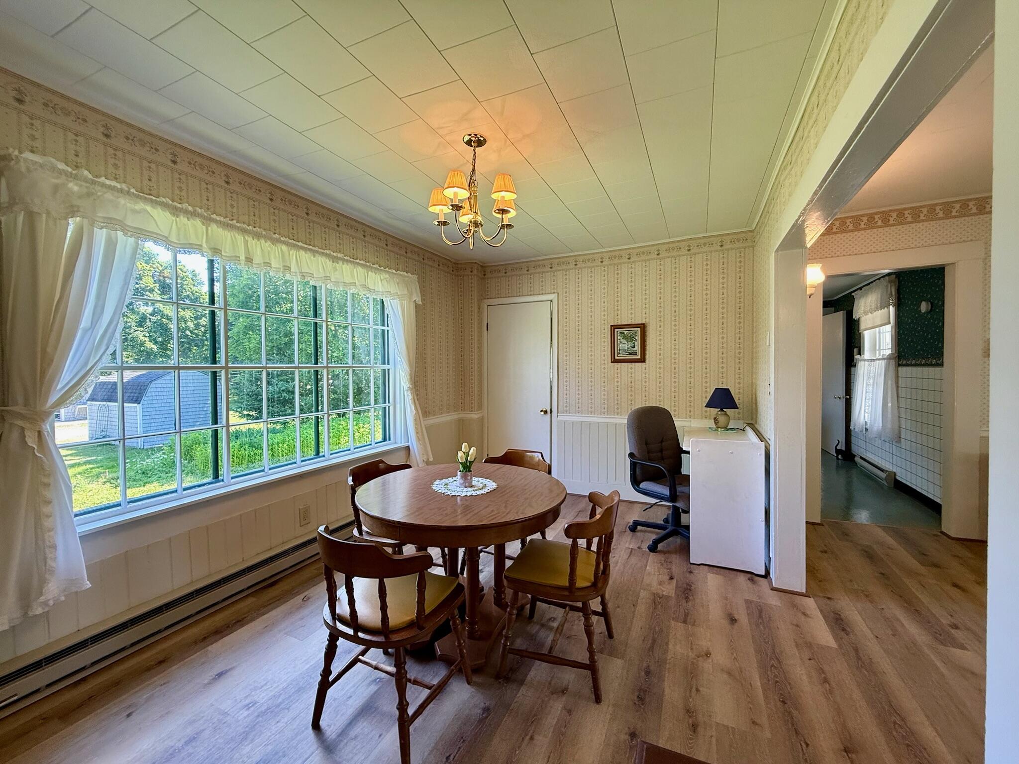 52 Calais Avenue Property Photo 24