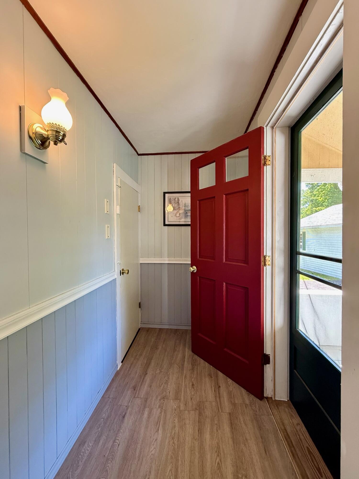 52 Calais Avenue Property Photo 33