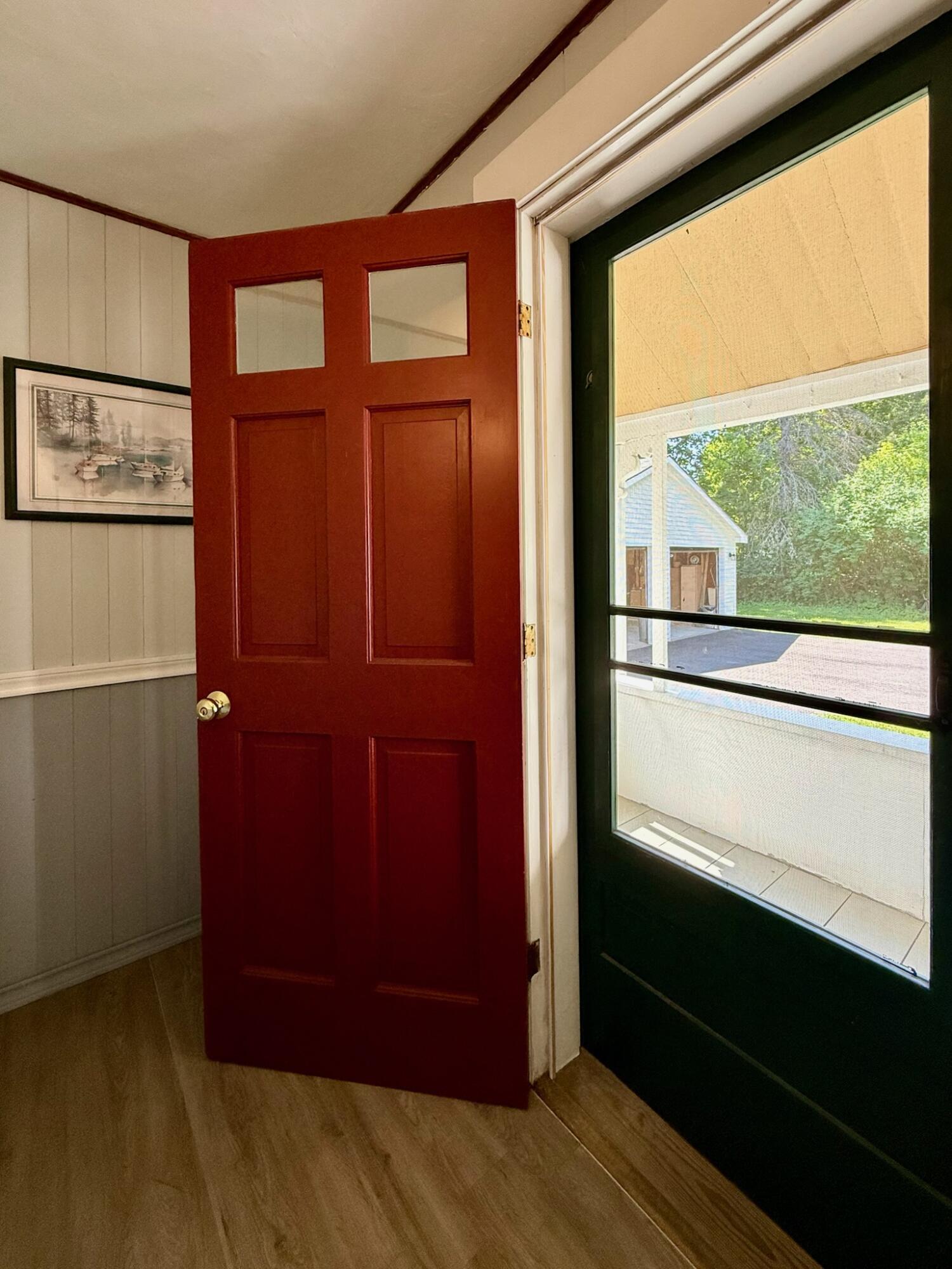 52 Calais Avenue Property Photo 34