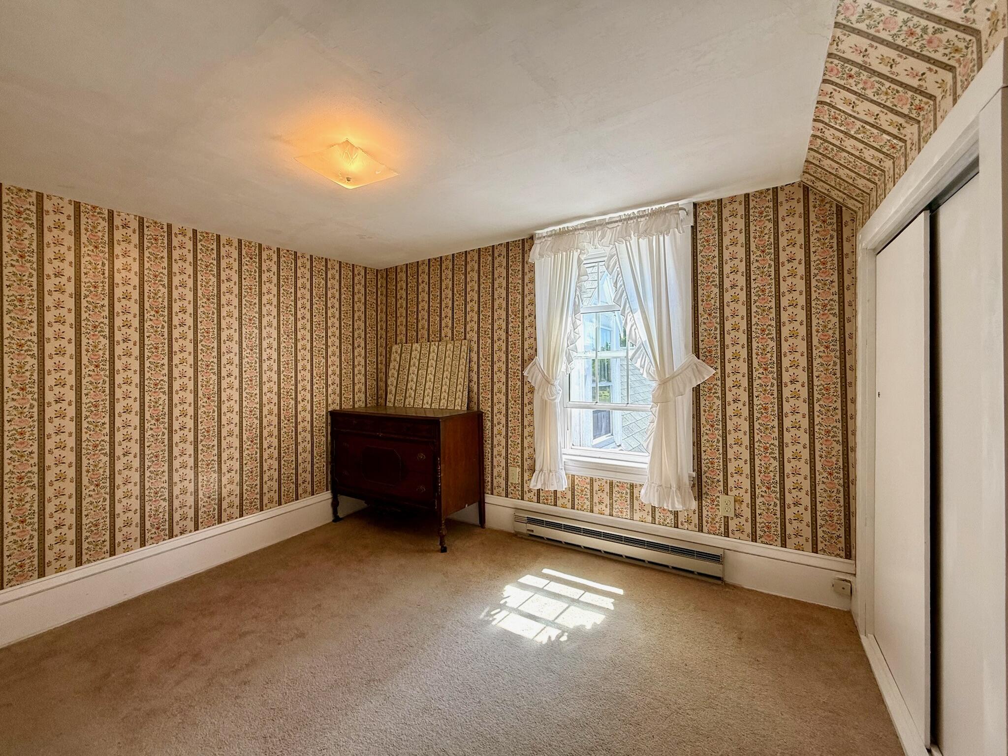 52 Calais Avenue Property Photo 45