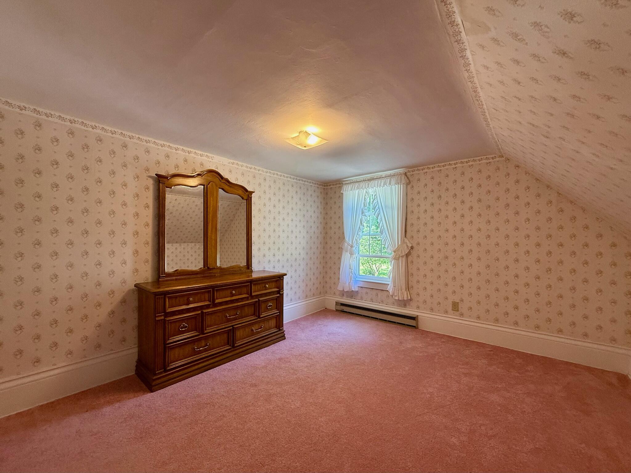 52 Calais Avenue Property Photo 48