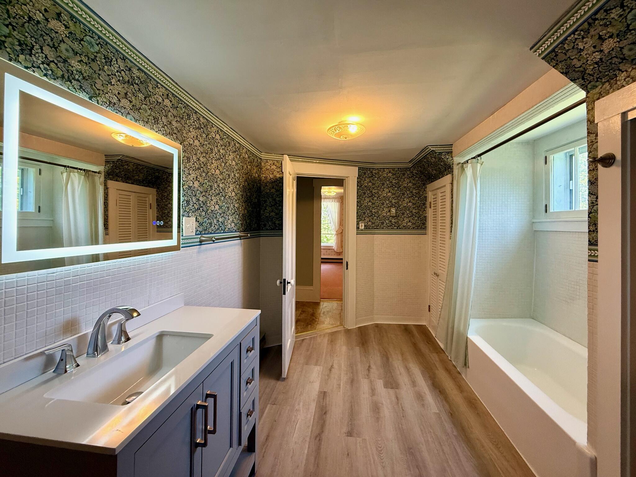52 Calais Avenue Property Photo 55