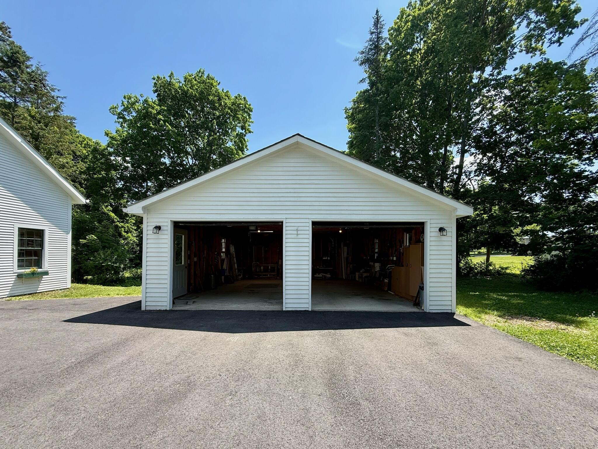 52 Calais Avenue Property Photo 72