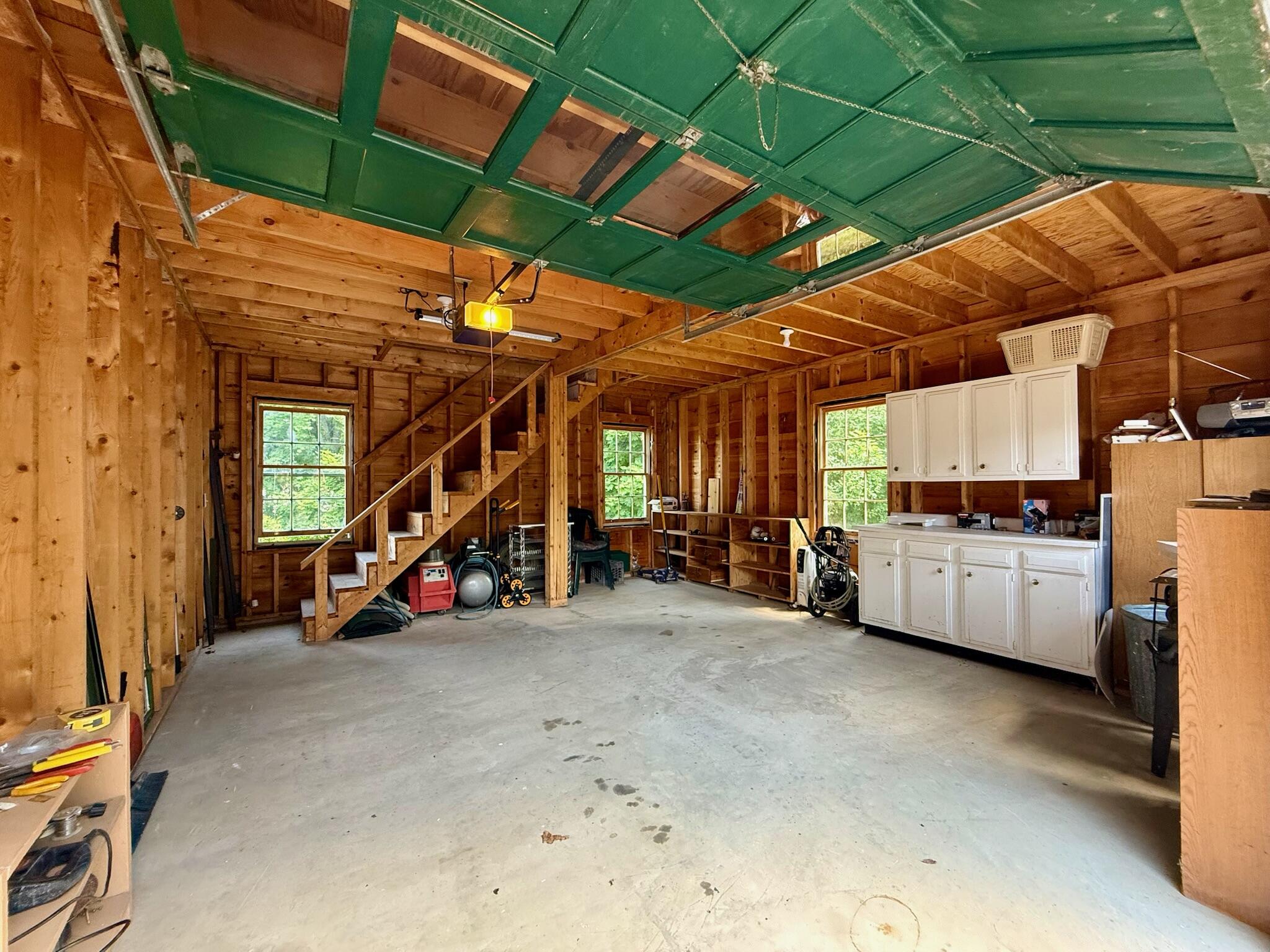 52 Calais Avenue Property Photo 81