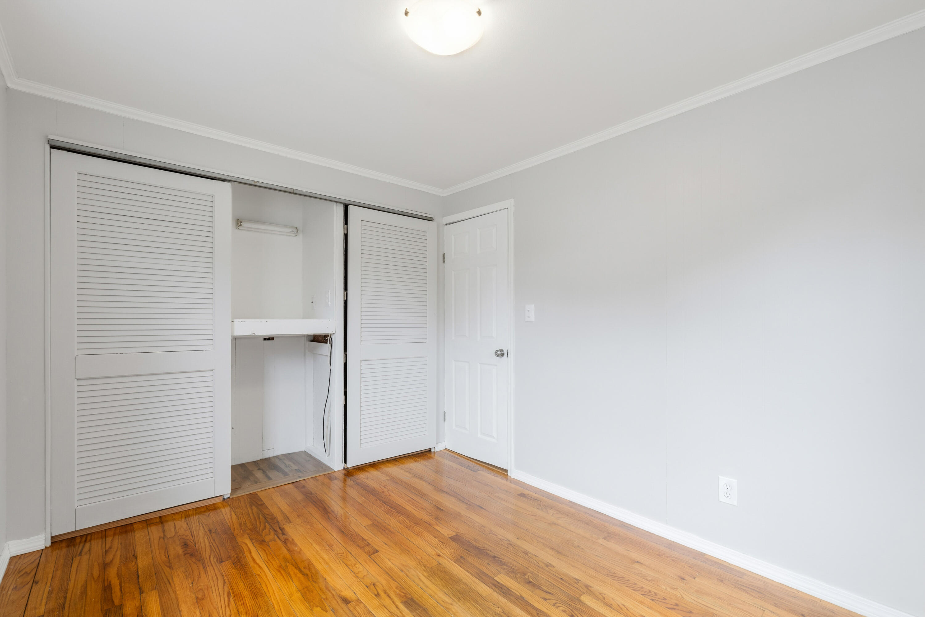 341 Auburn Street Property Photo 14