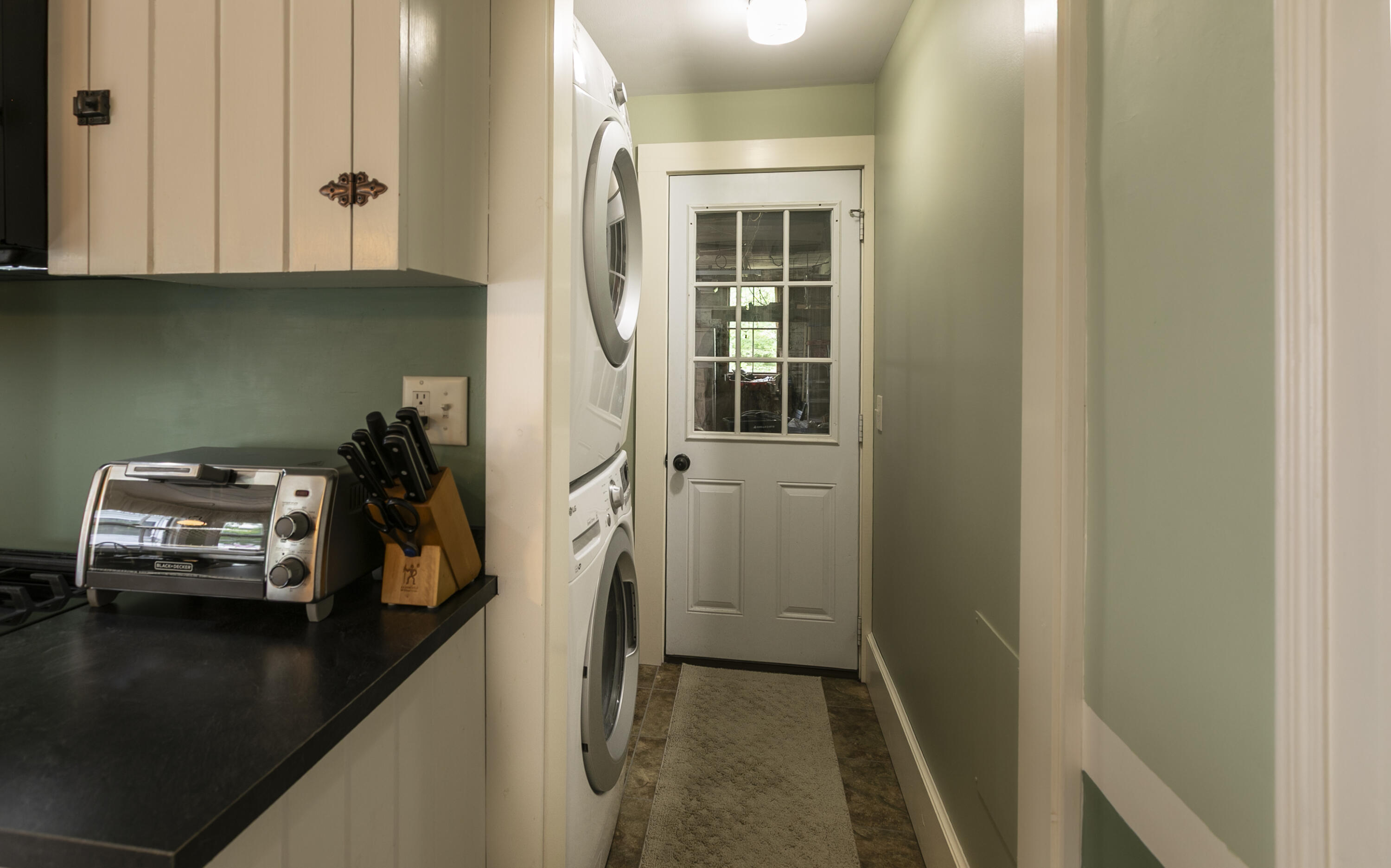 40 High Street Property Photo 14