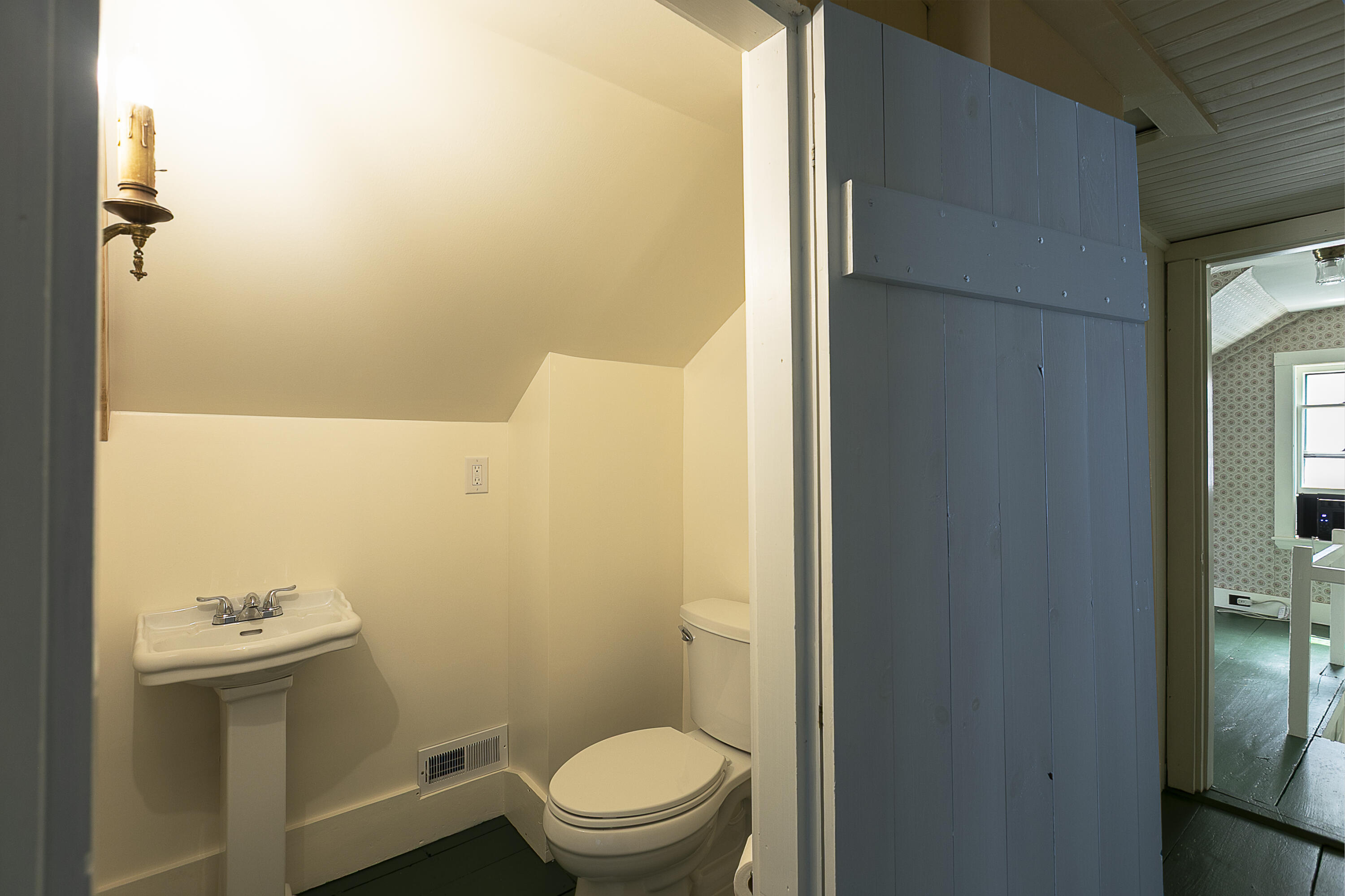 40 High Street Property Photo 30