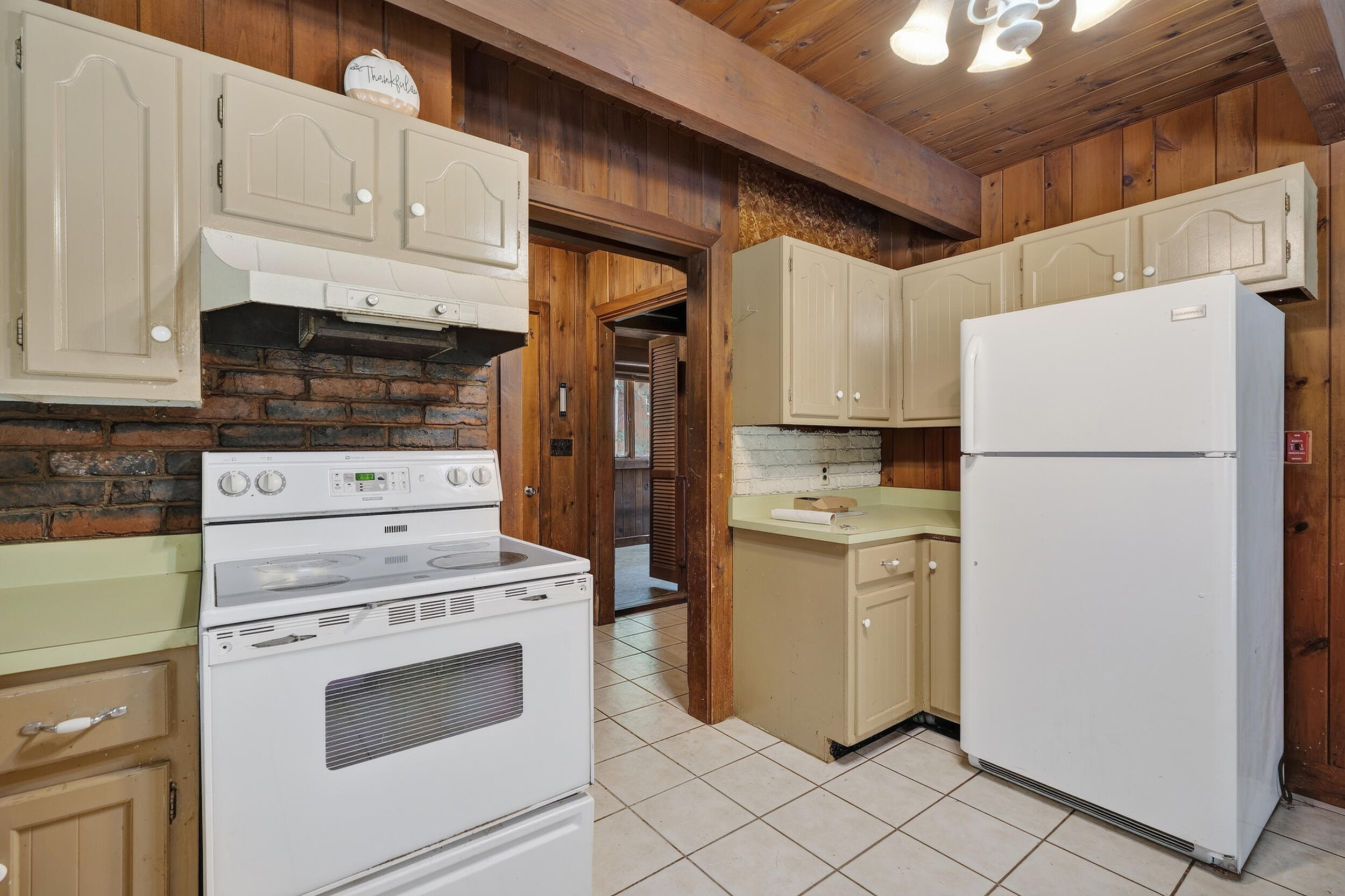 466 Elm Hill Road Property Photo 26