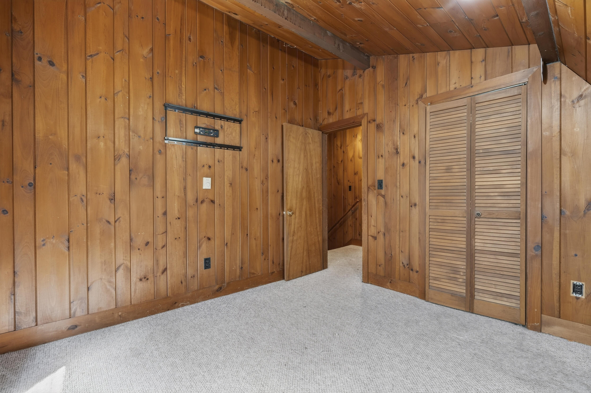 466 Elm Hill Road Property Photo 45