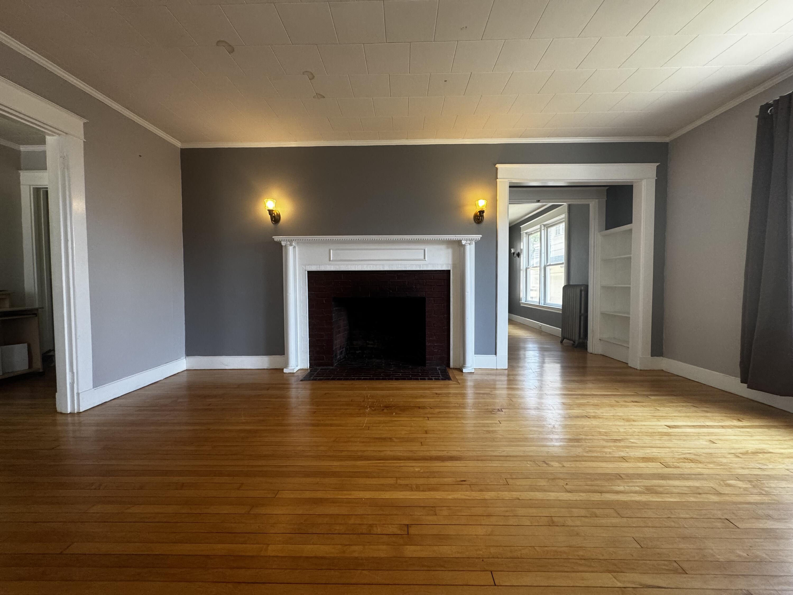 215 French Street Property Photo 7