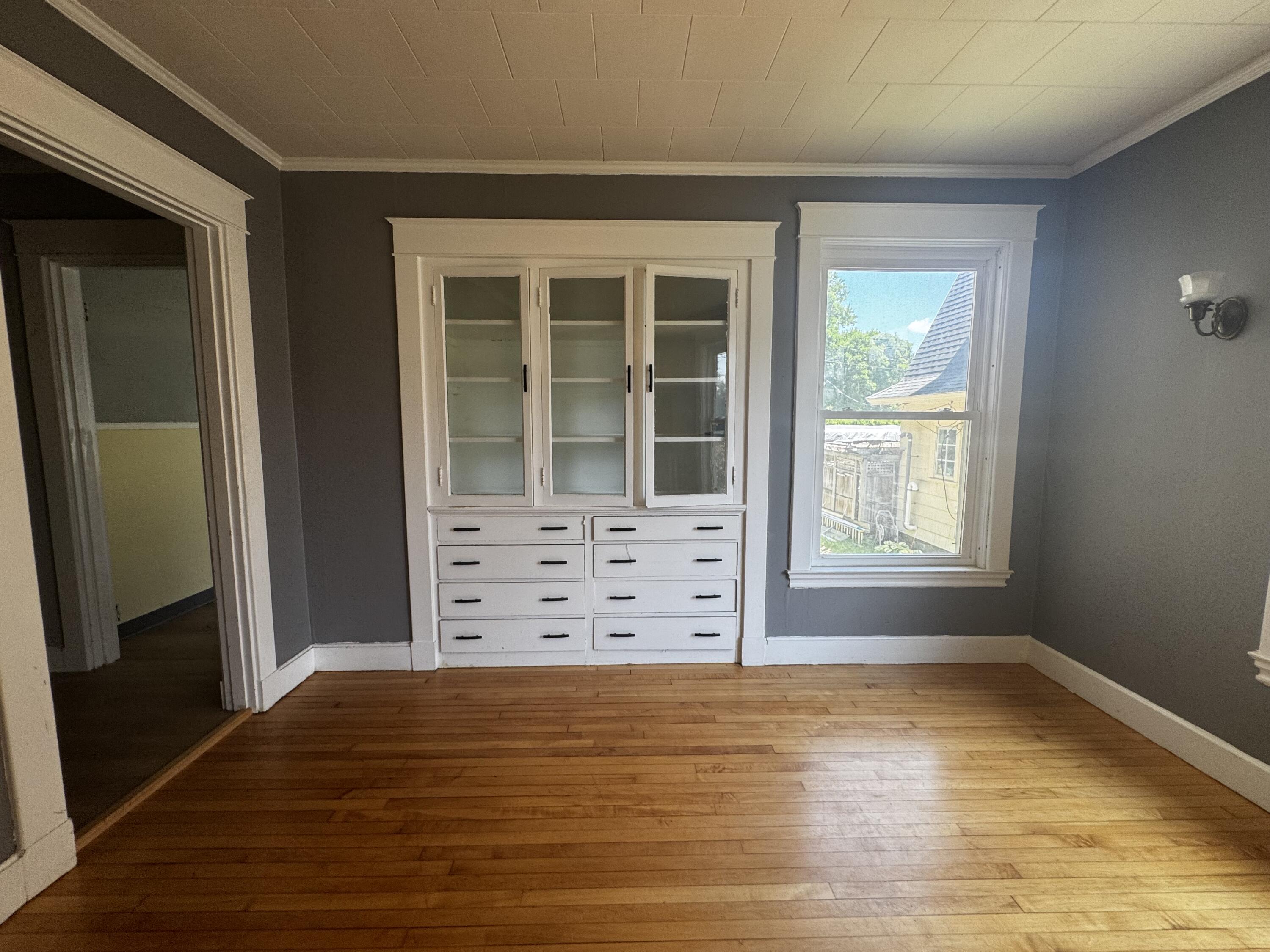 215 French Street Property Photo 10