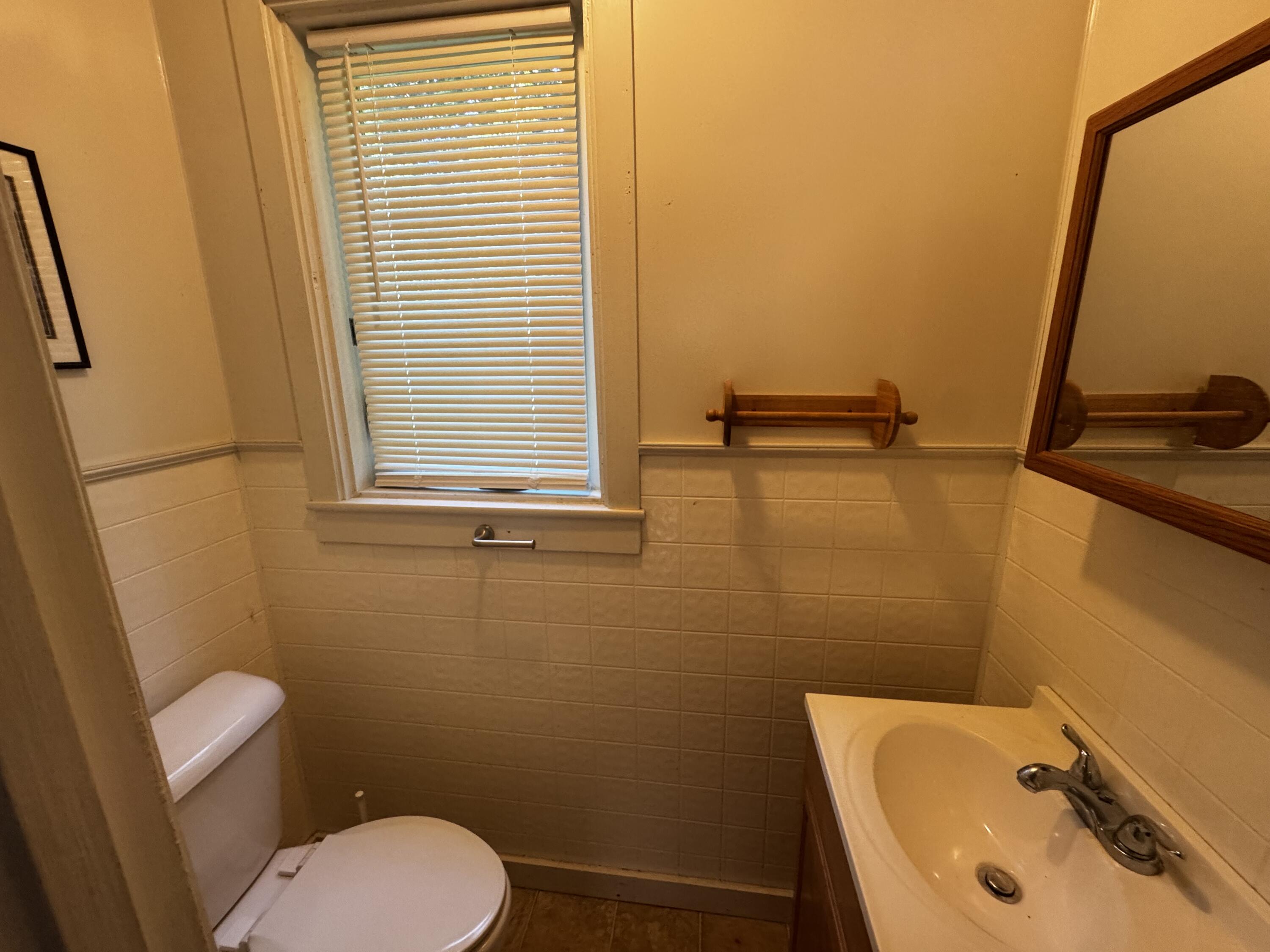 215 French Street Property Photo 12