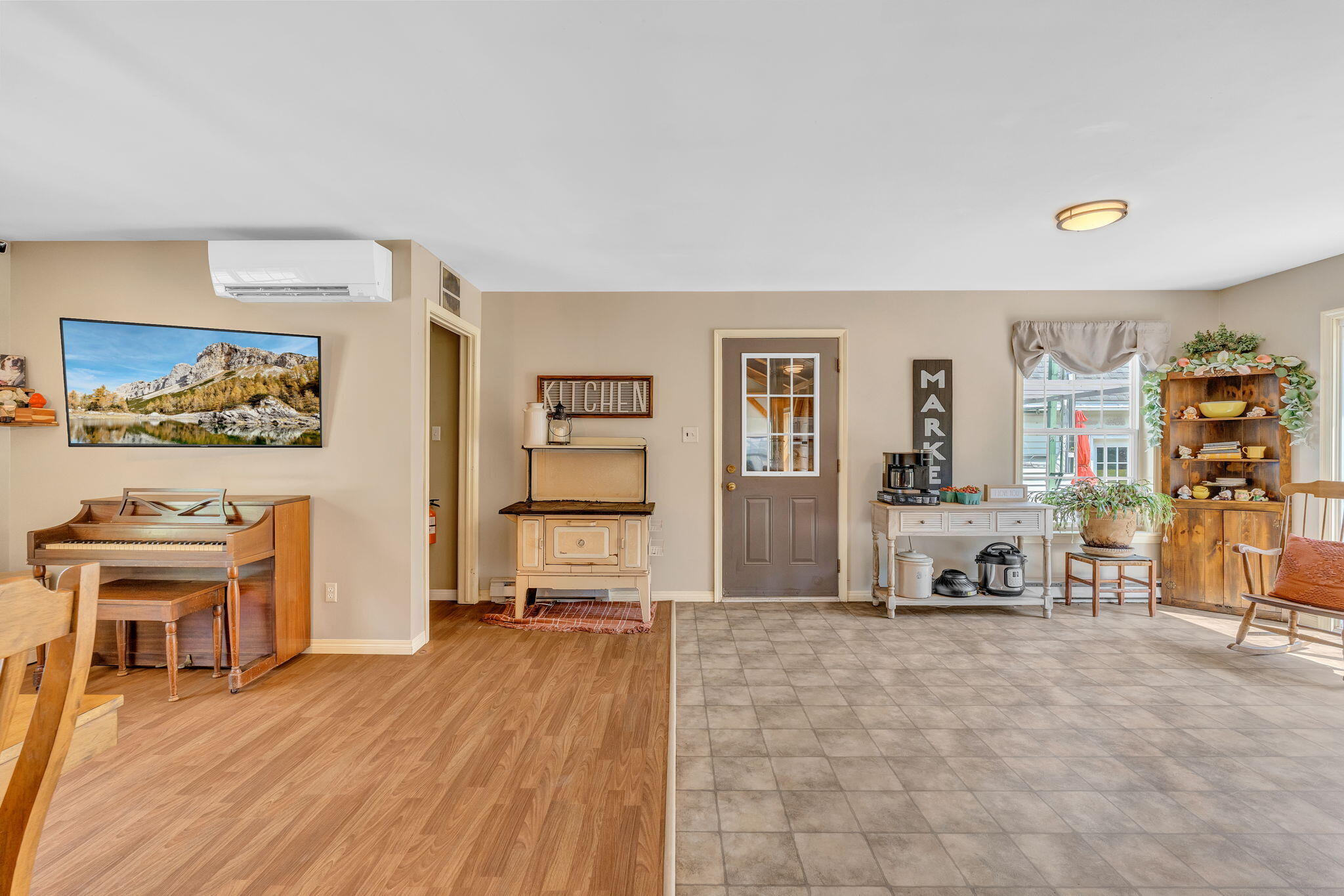 210 Scotts Point Road Property Photo 11
