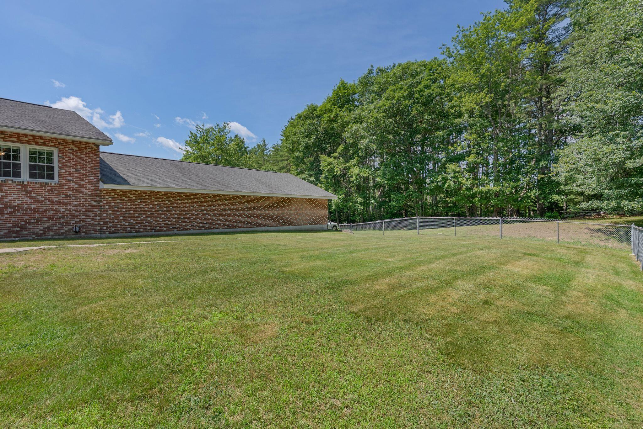 28 Edgecomb Road Property Photo 11