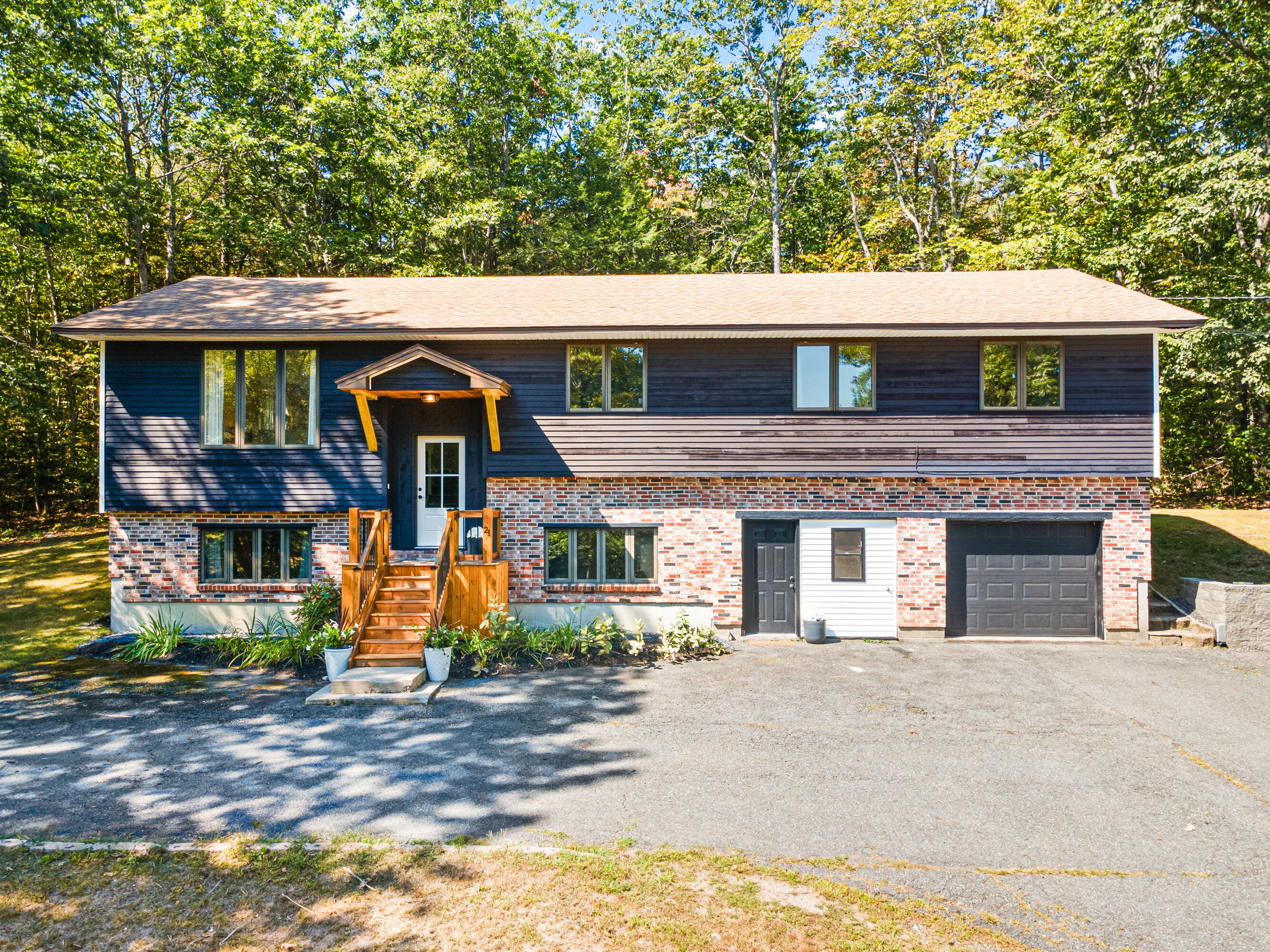 21 Land Of Nod Road Property Photo 2