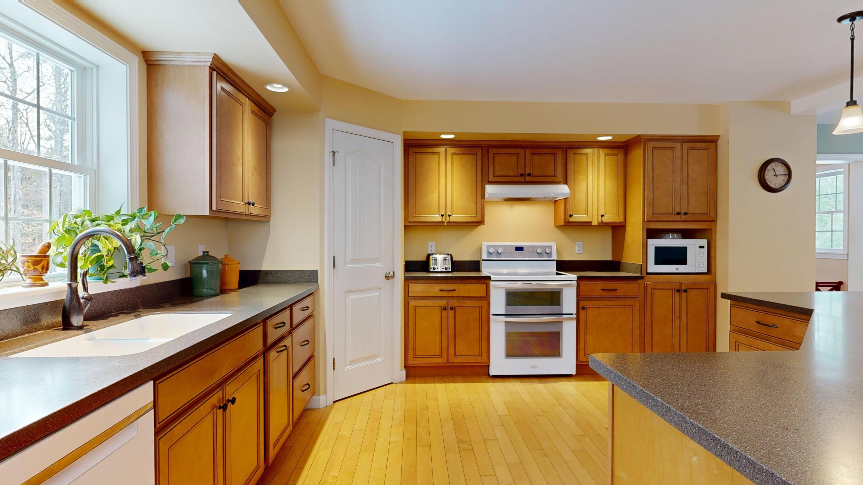 141 Bradbury Road Property Photo 16