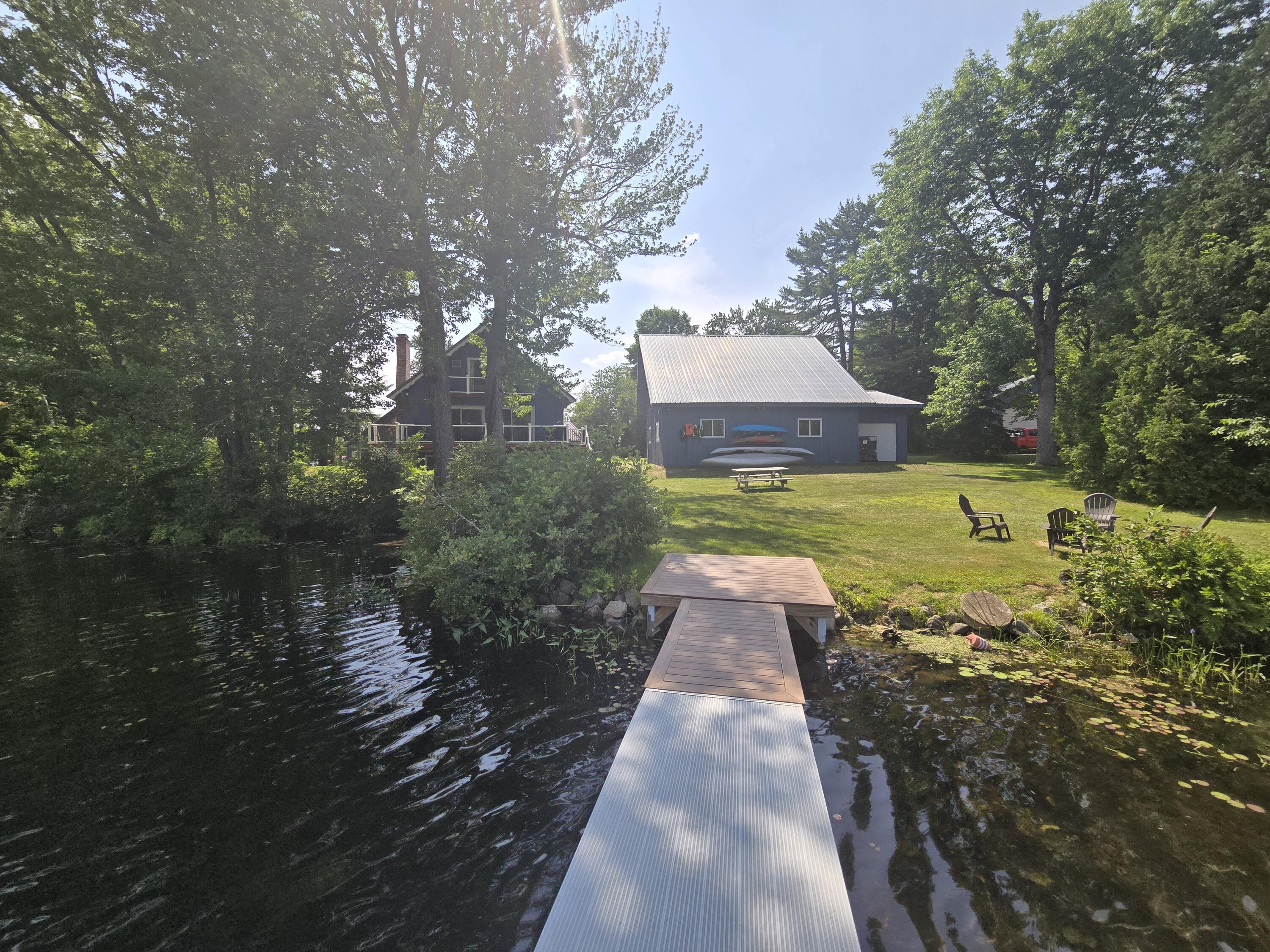 884 Transalpine Road Property Photo 2
