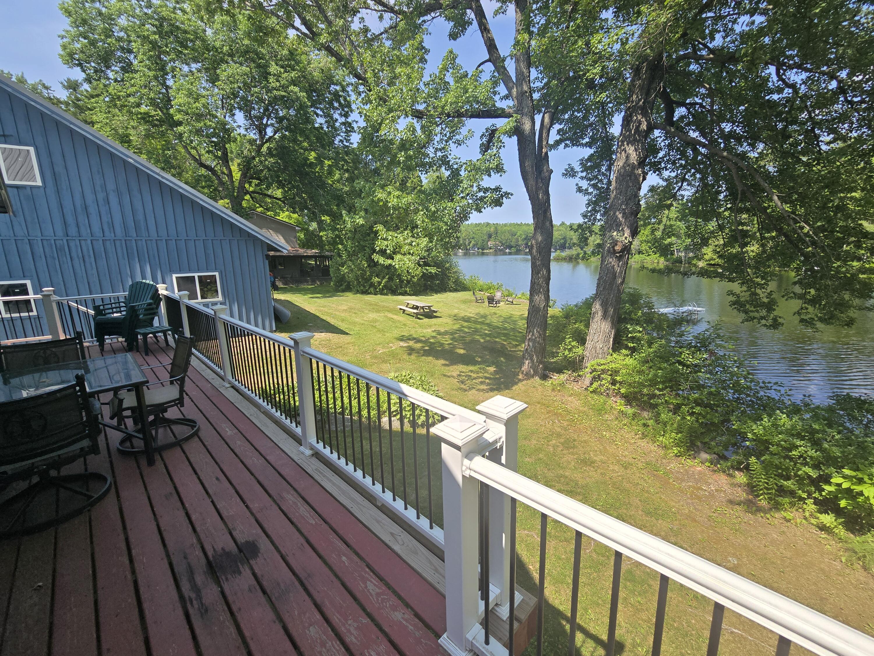 884 Transalpine Road Property Photo 4