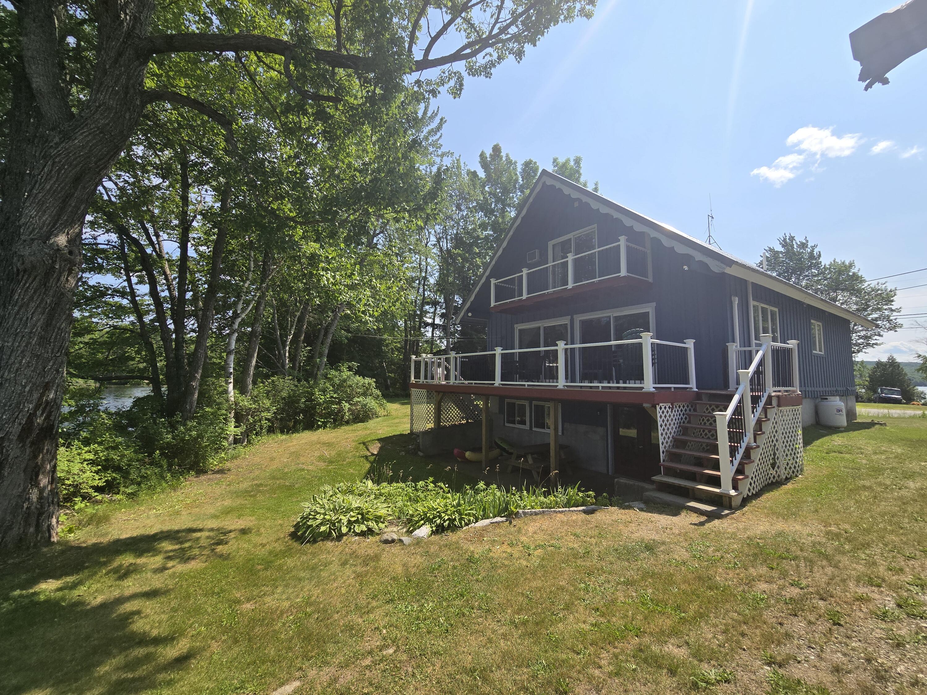 884 Transalpine Road Property Photo 14