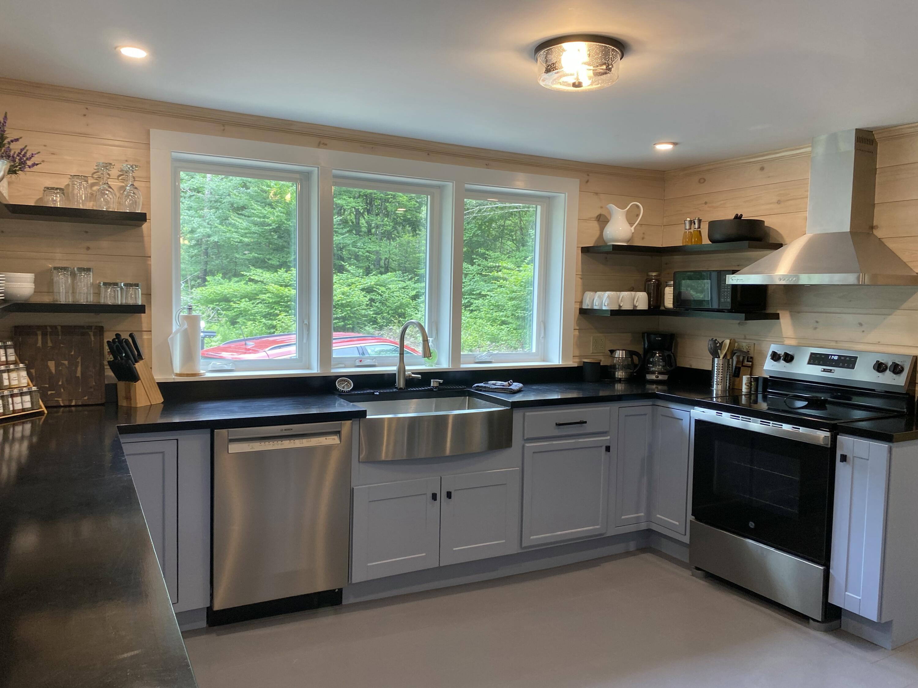 270 Washington Junction Road Property Photo 10