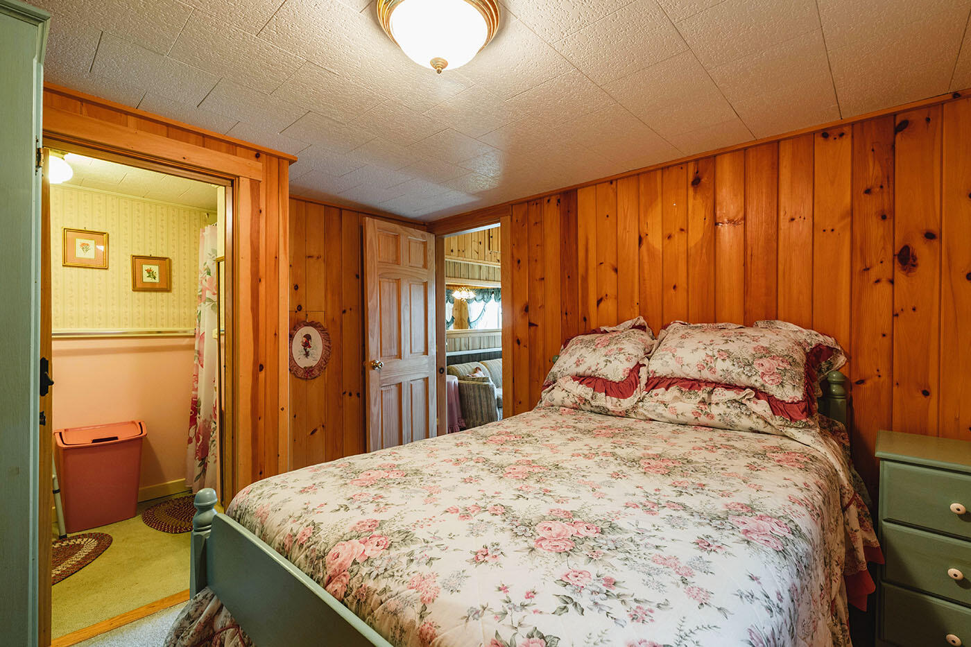 35 5th Avenue Property Photo 16