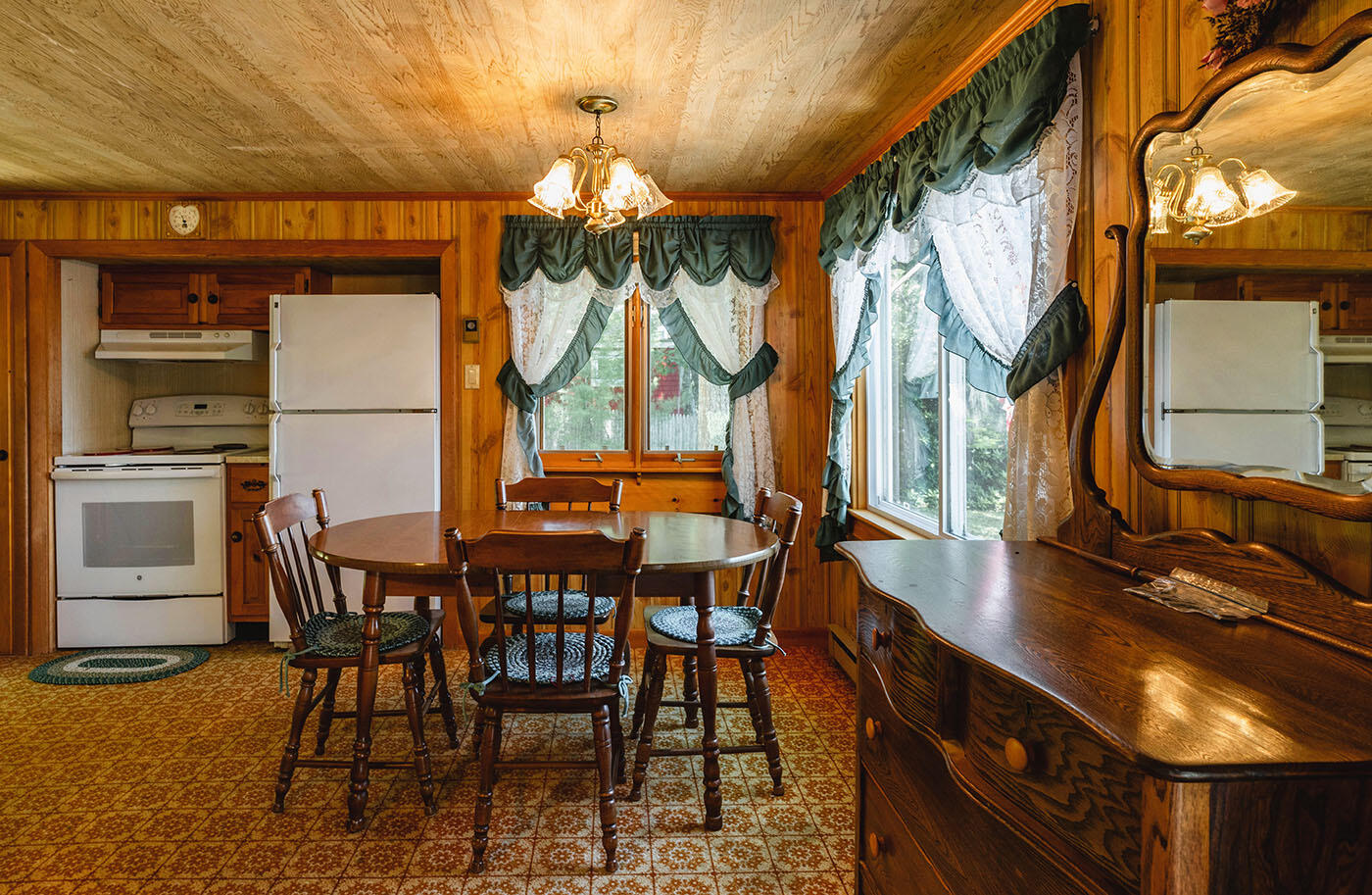 35 5th Avenue Property Photo 17
