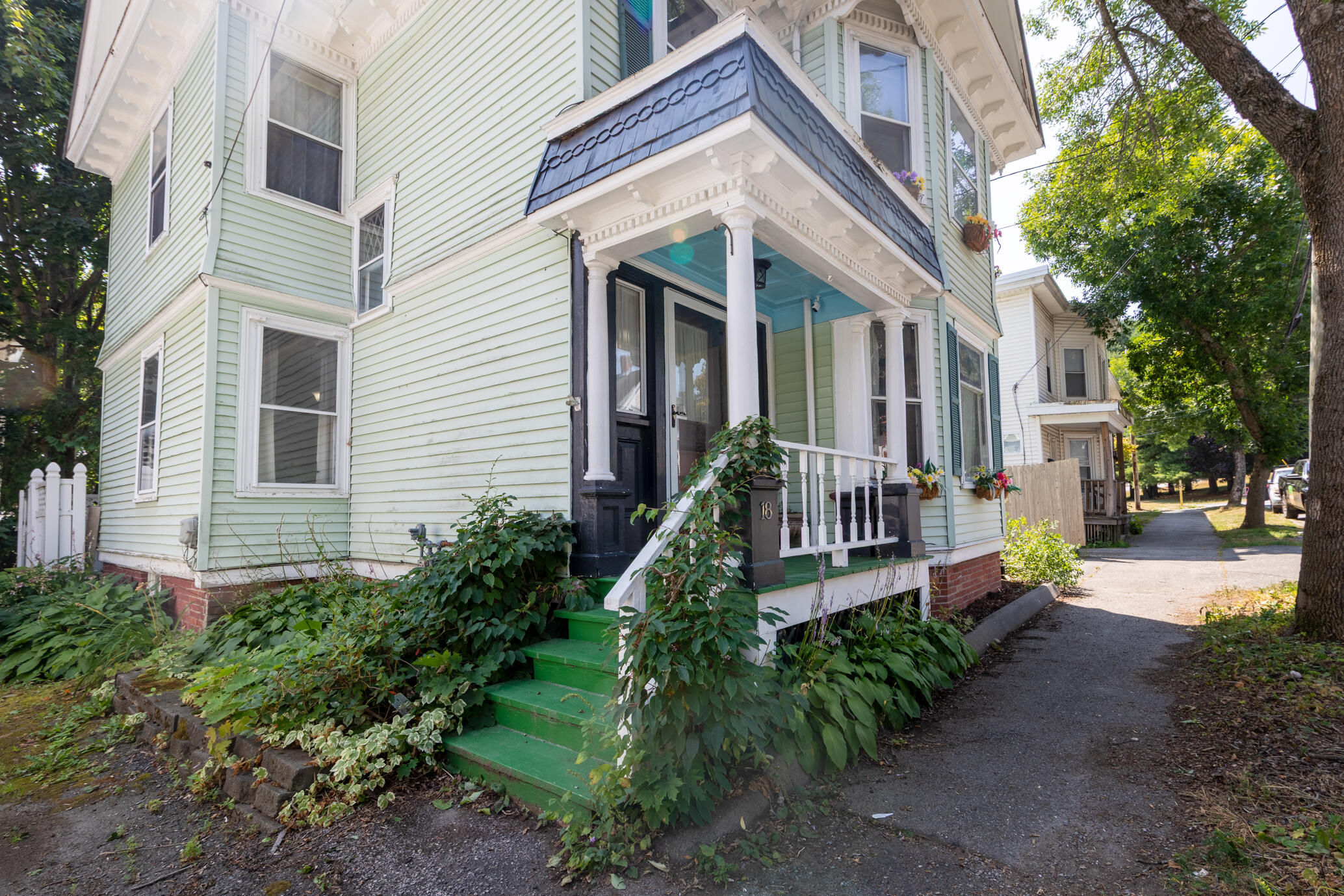18 Hudson Street Property Photo 5