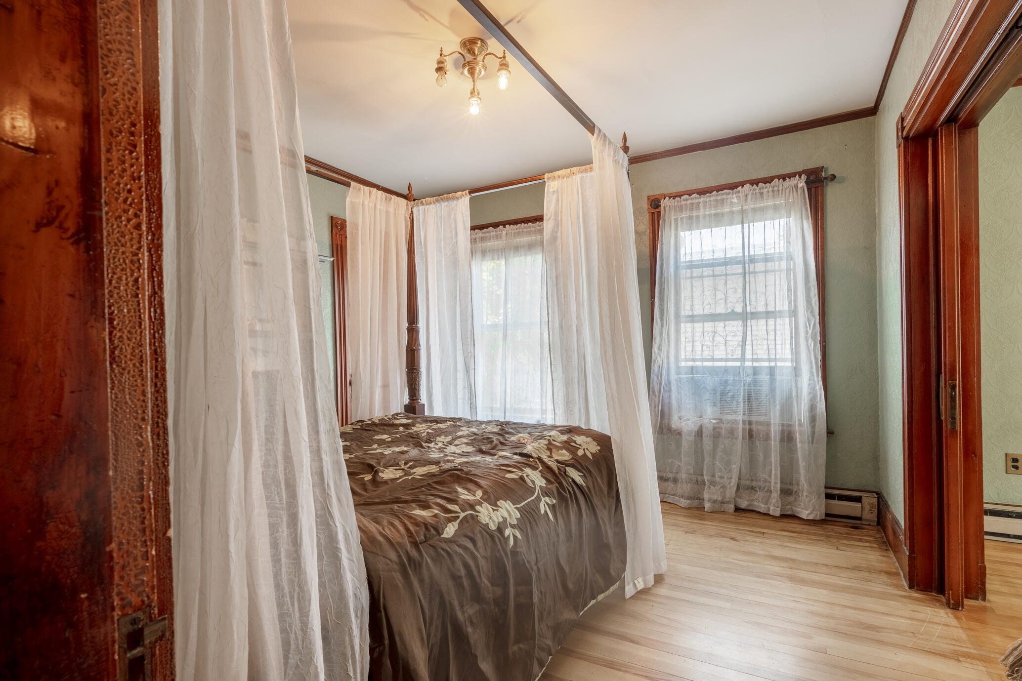 18 Hudson Street Property Photo 28
