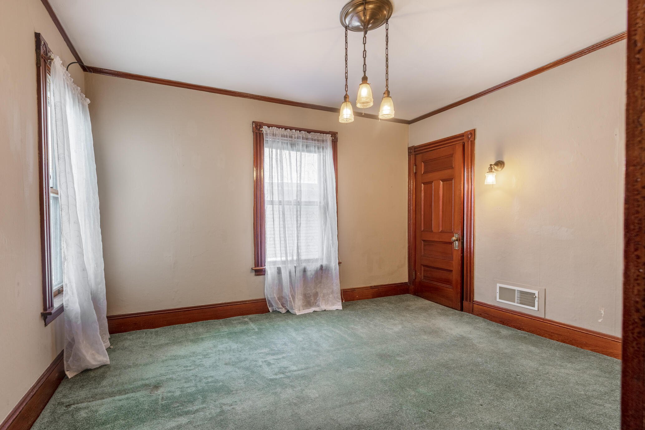 18 Hudson Street Property Photo 31