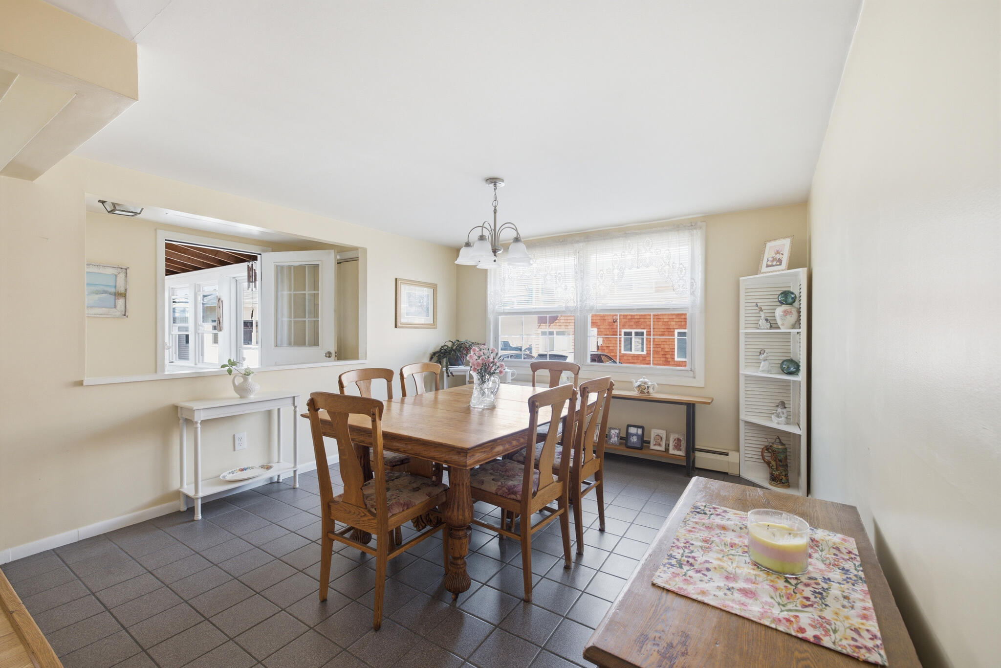 5 Roussin Street Property Photo 15