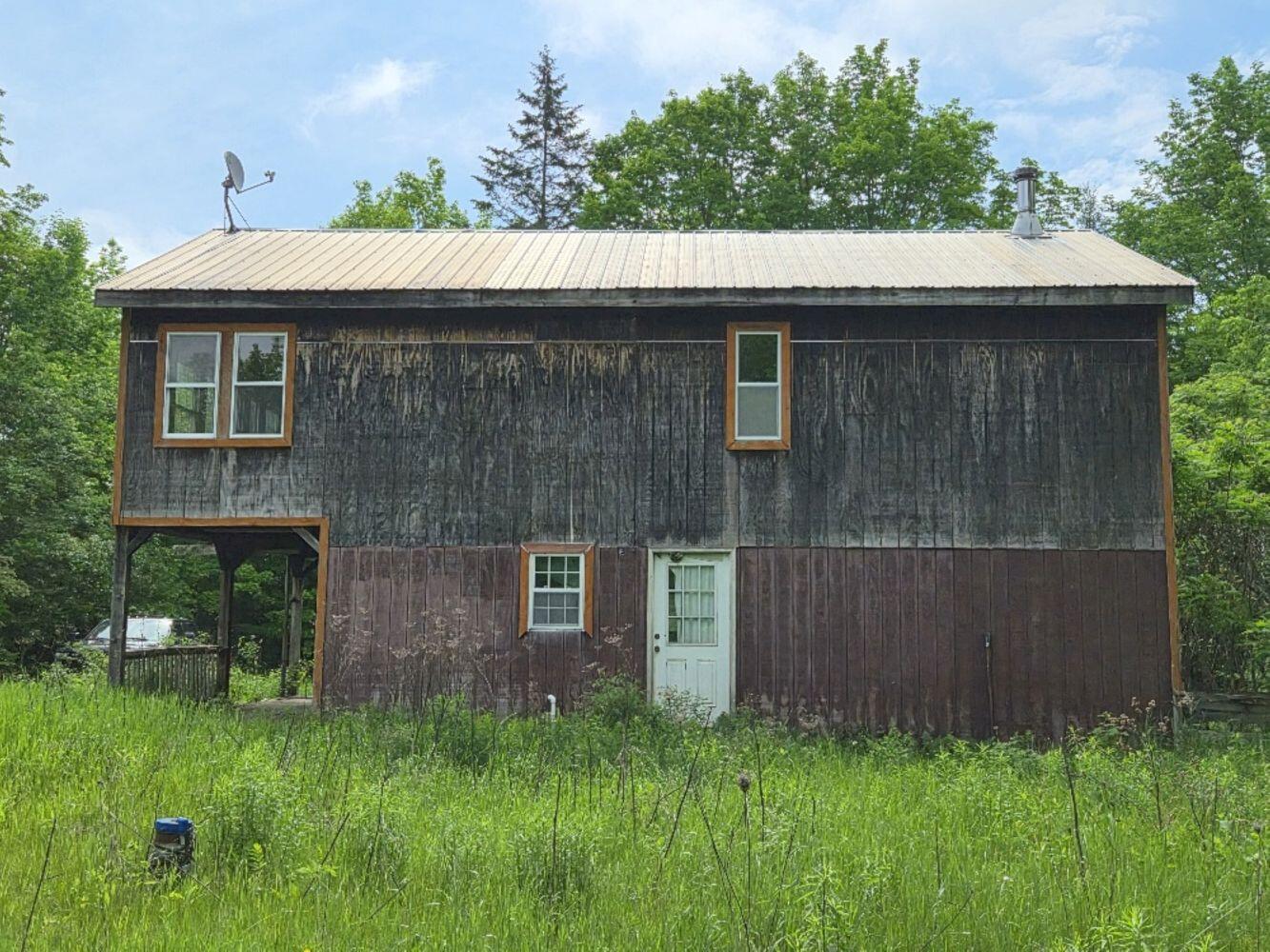 137 Butterfield Road Property Photo 2