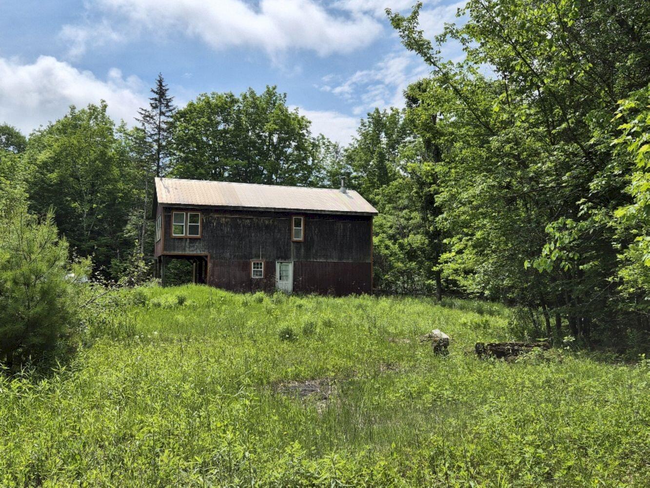 137 Butterfield Road Property Photo 3