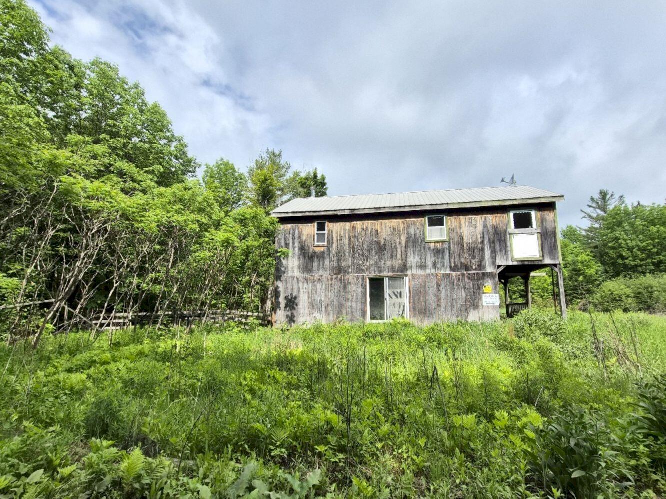 137 Butterfield Road Property Photo 4