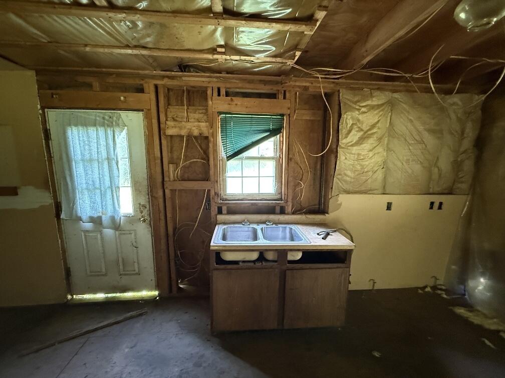 137 Butterfield Road Property Photo 7