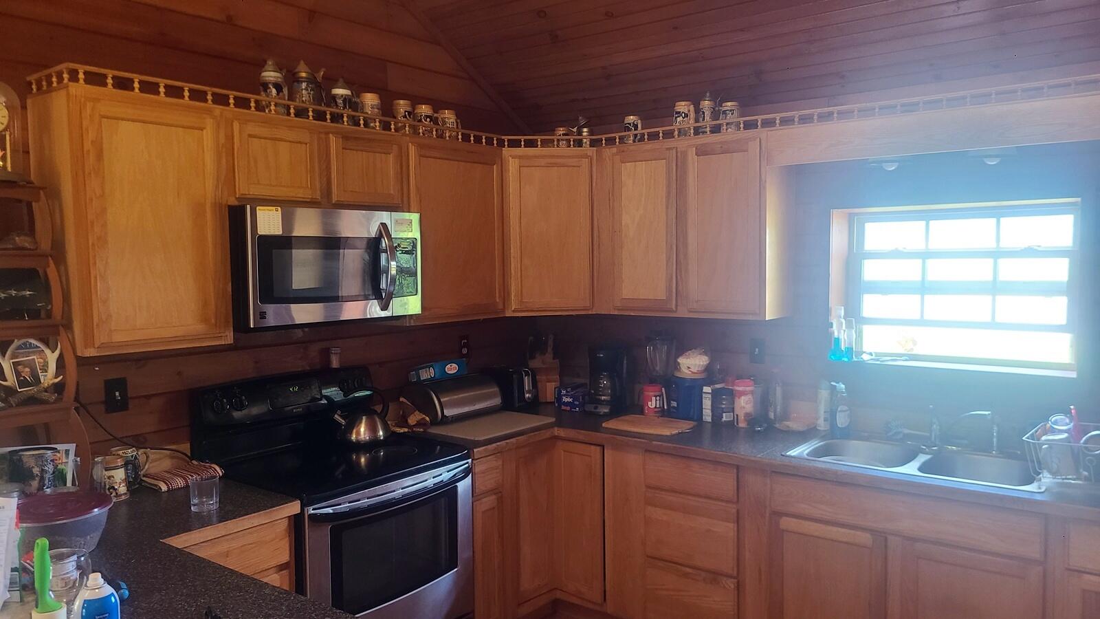 323 Castle Hill Road Property Photo 2