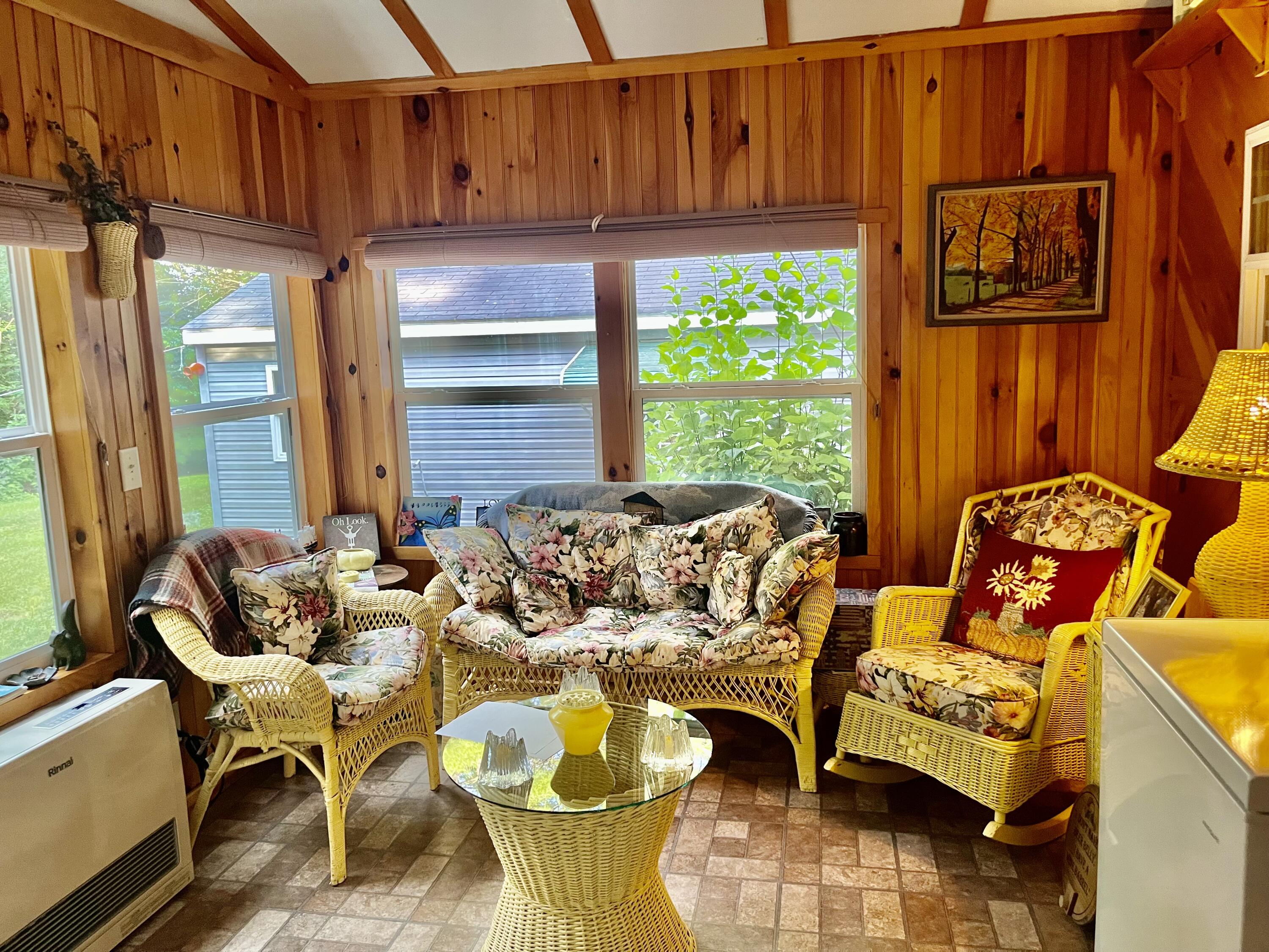 192 Temple Hill Road Property Photo 8