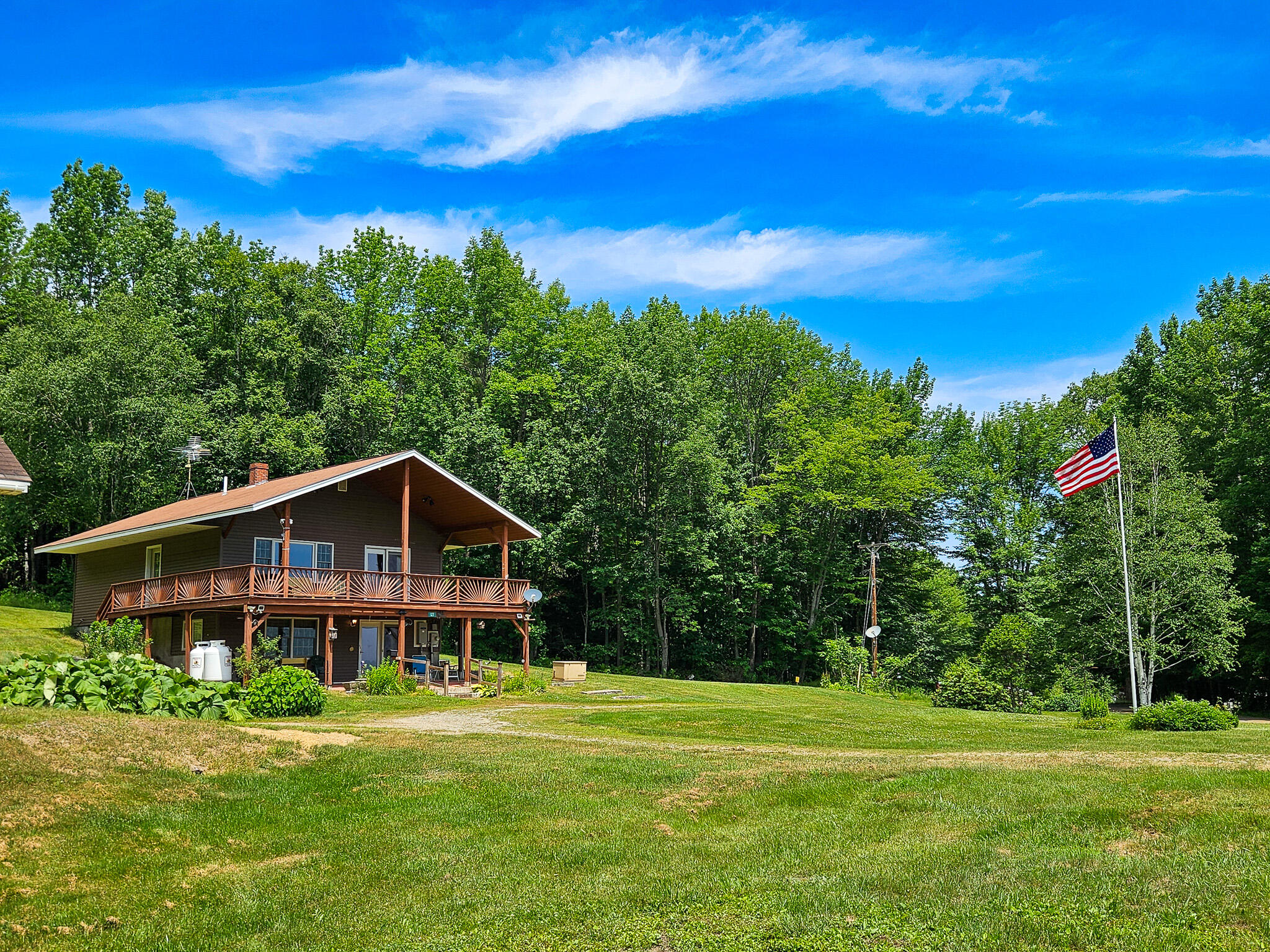 127 Ross Avenue Property Photo 4