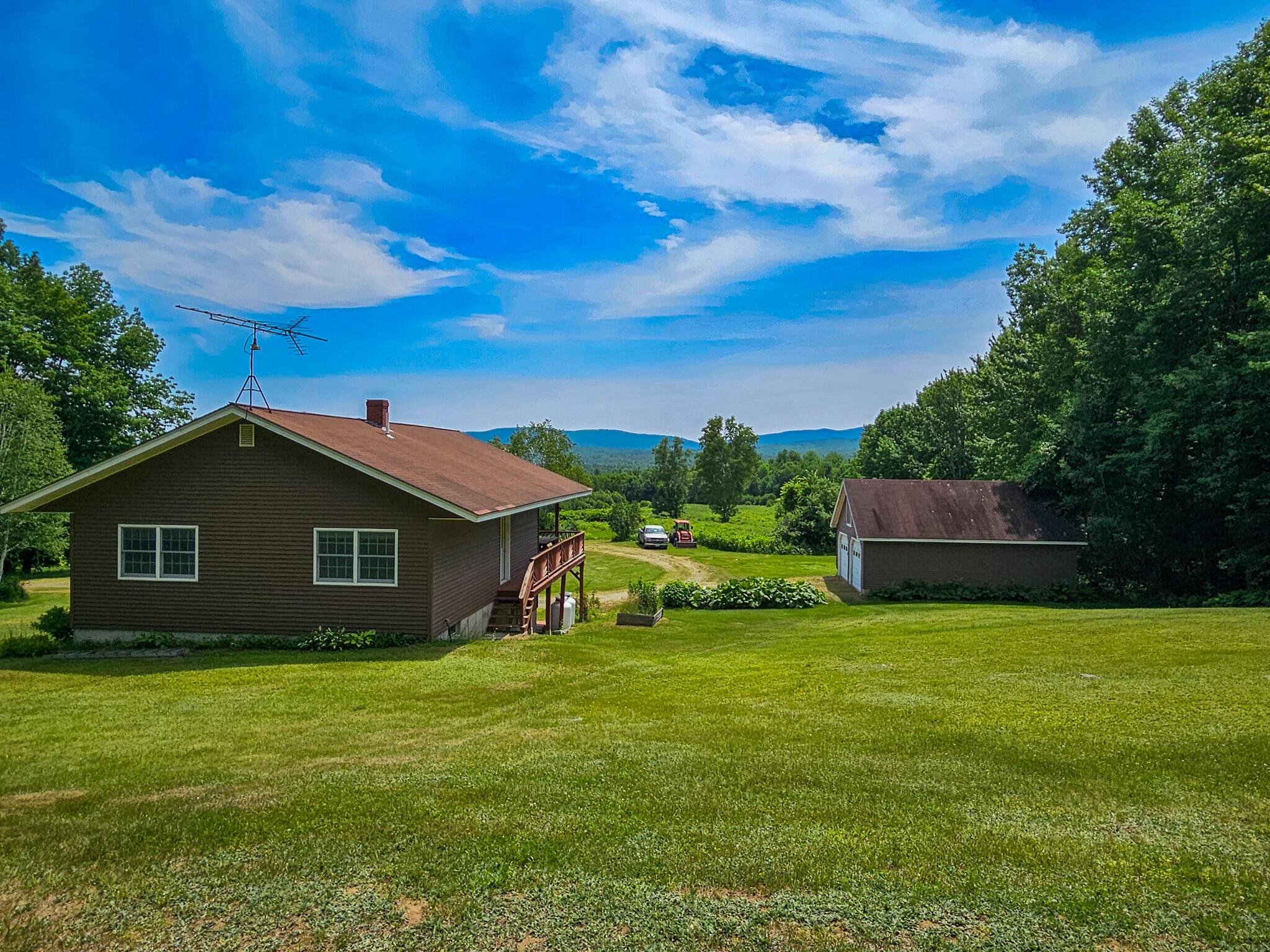 127 Ross Avenue Property Photo 15