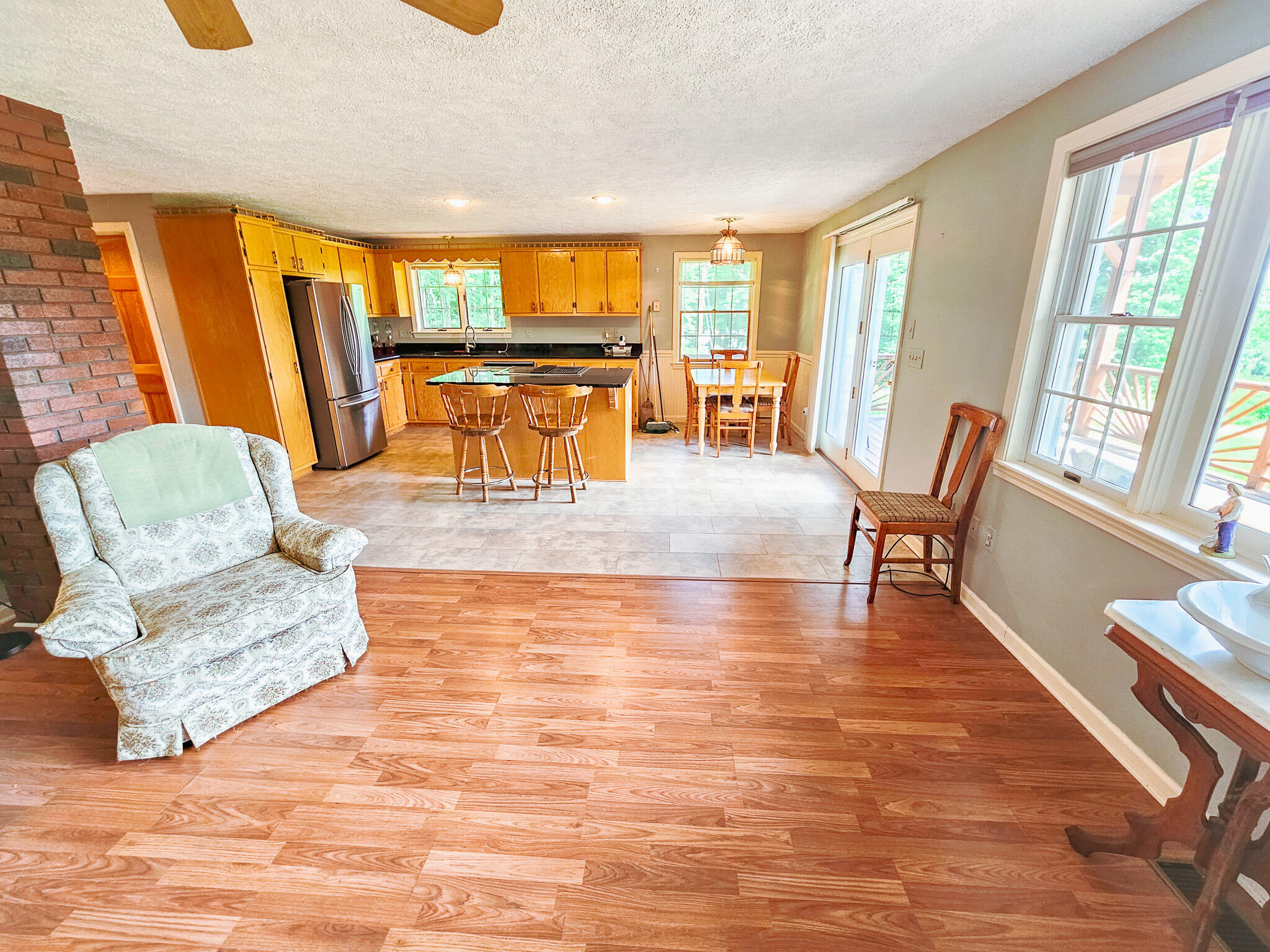 127 Ross Avenue Property Photo 24