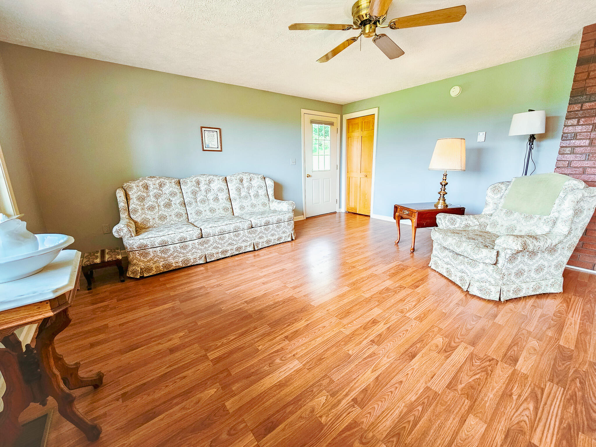 127 Ross Avenue Property Photo 25