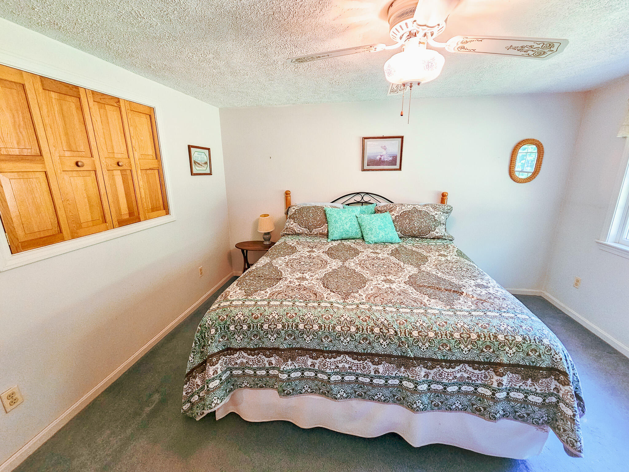 127 Ross Avenue Property Photo 37
