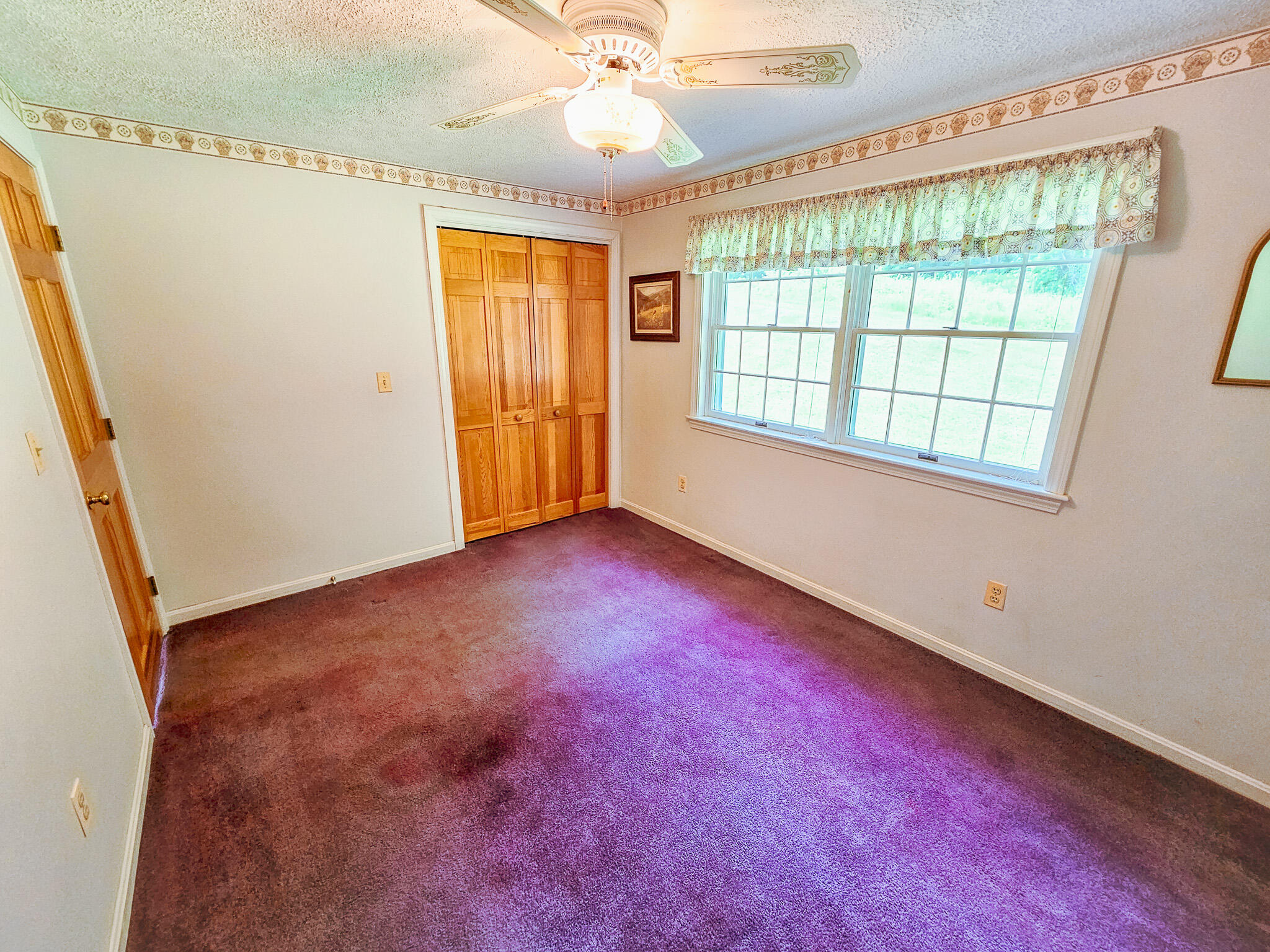 127 Ross Avenue Property Photo 42