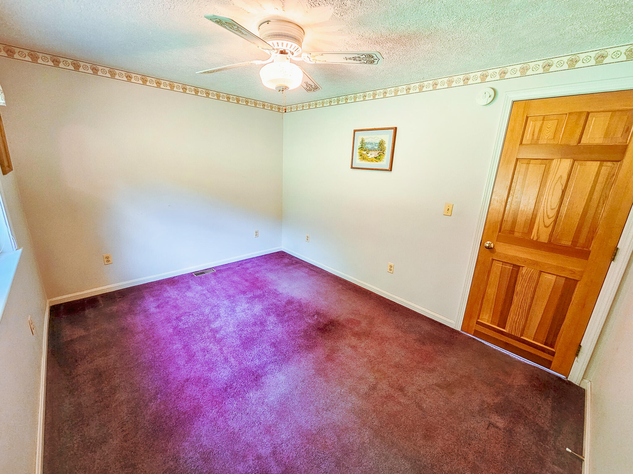 127 Ross Avenue Property Photo 44