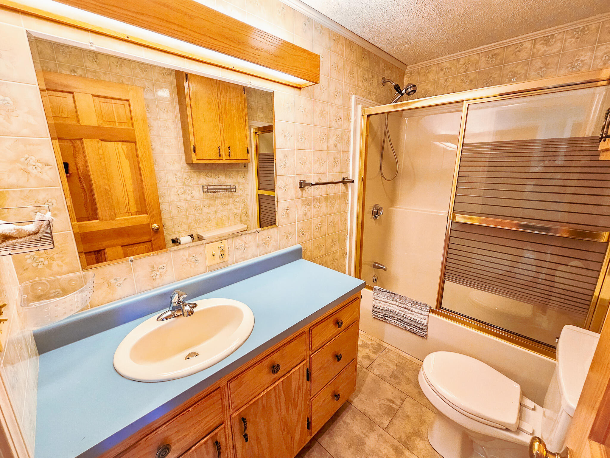 127 Ross Avenue Property Photo 49