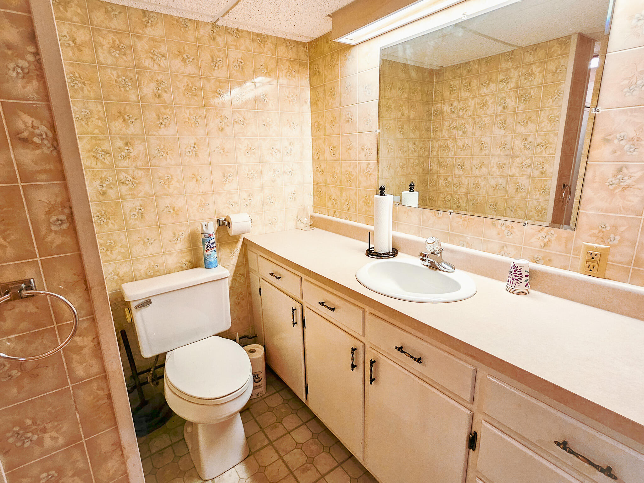 127 Ross Avenue Property Photo 70
