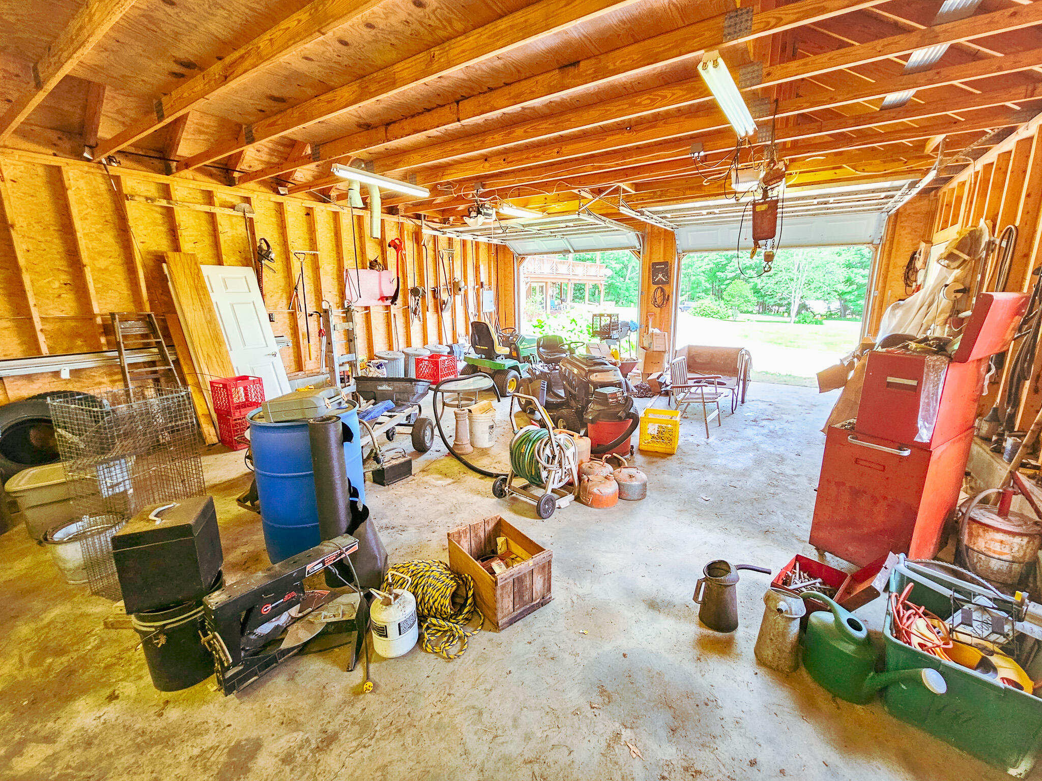 127 Ross Avenue Property Photo 86