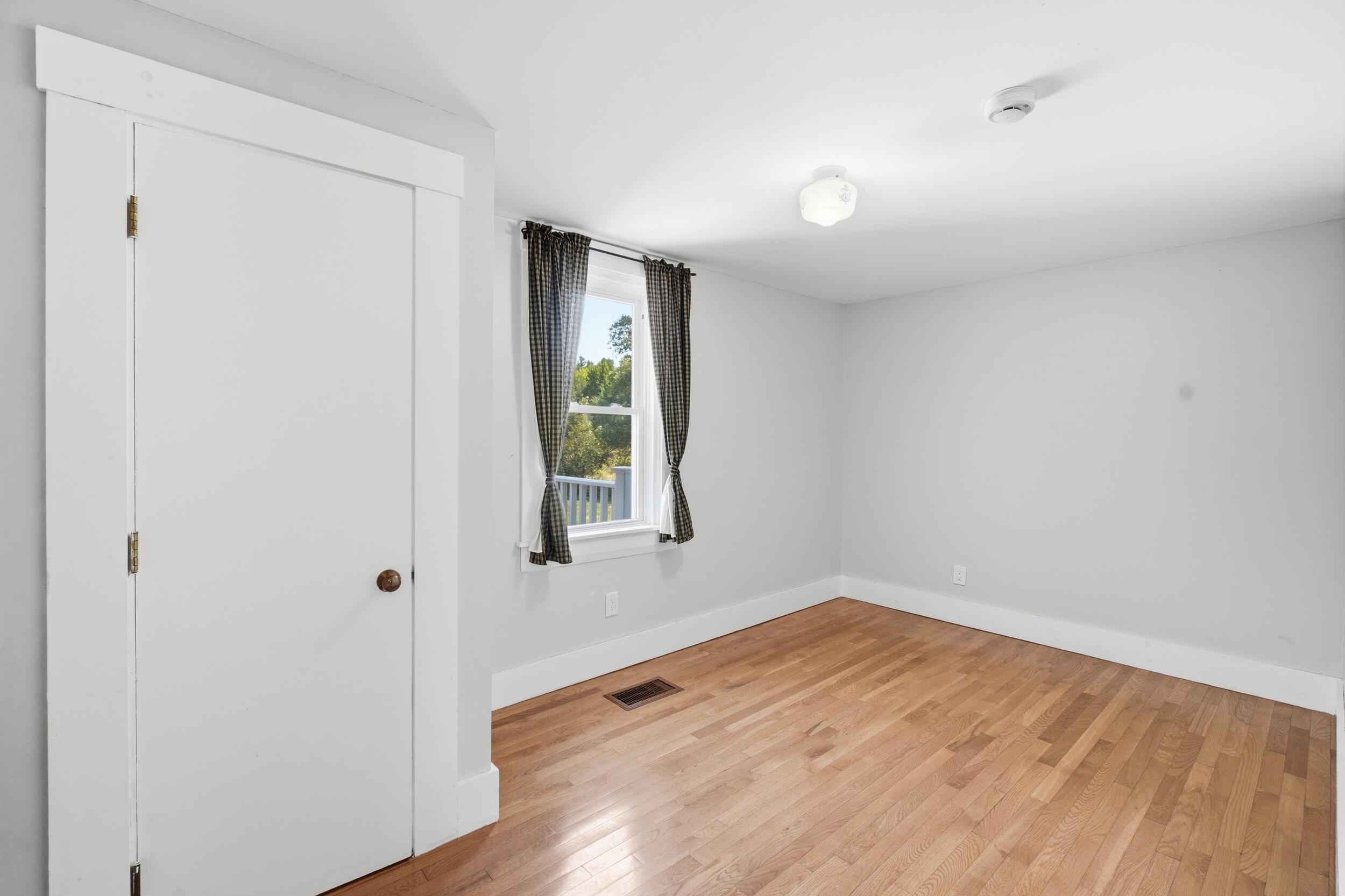 3935 Union Street Property Photo 12