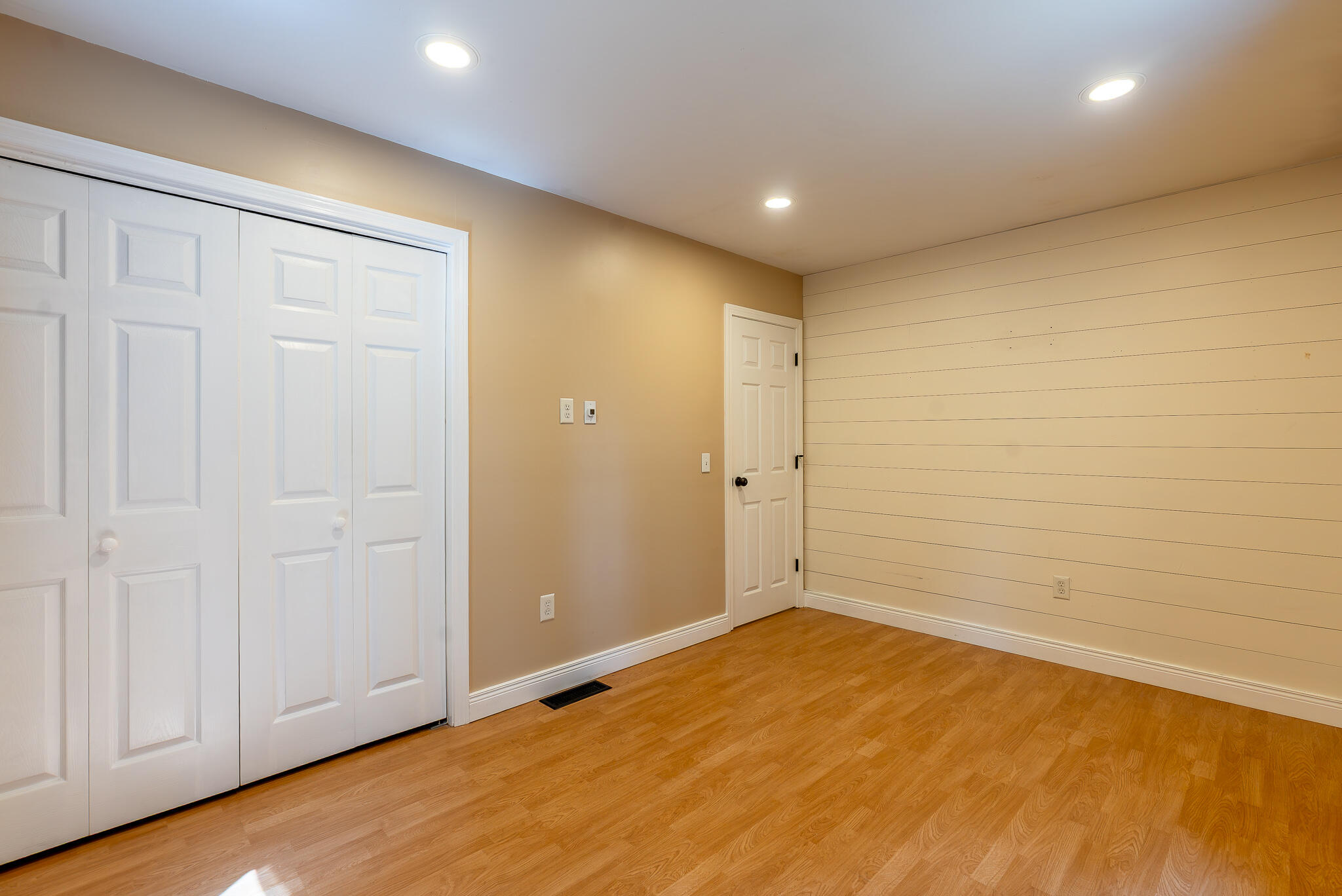 92 Plains Road Property Photo 15