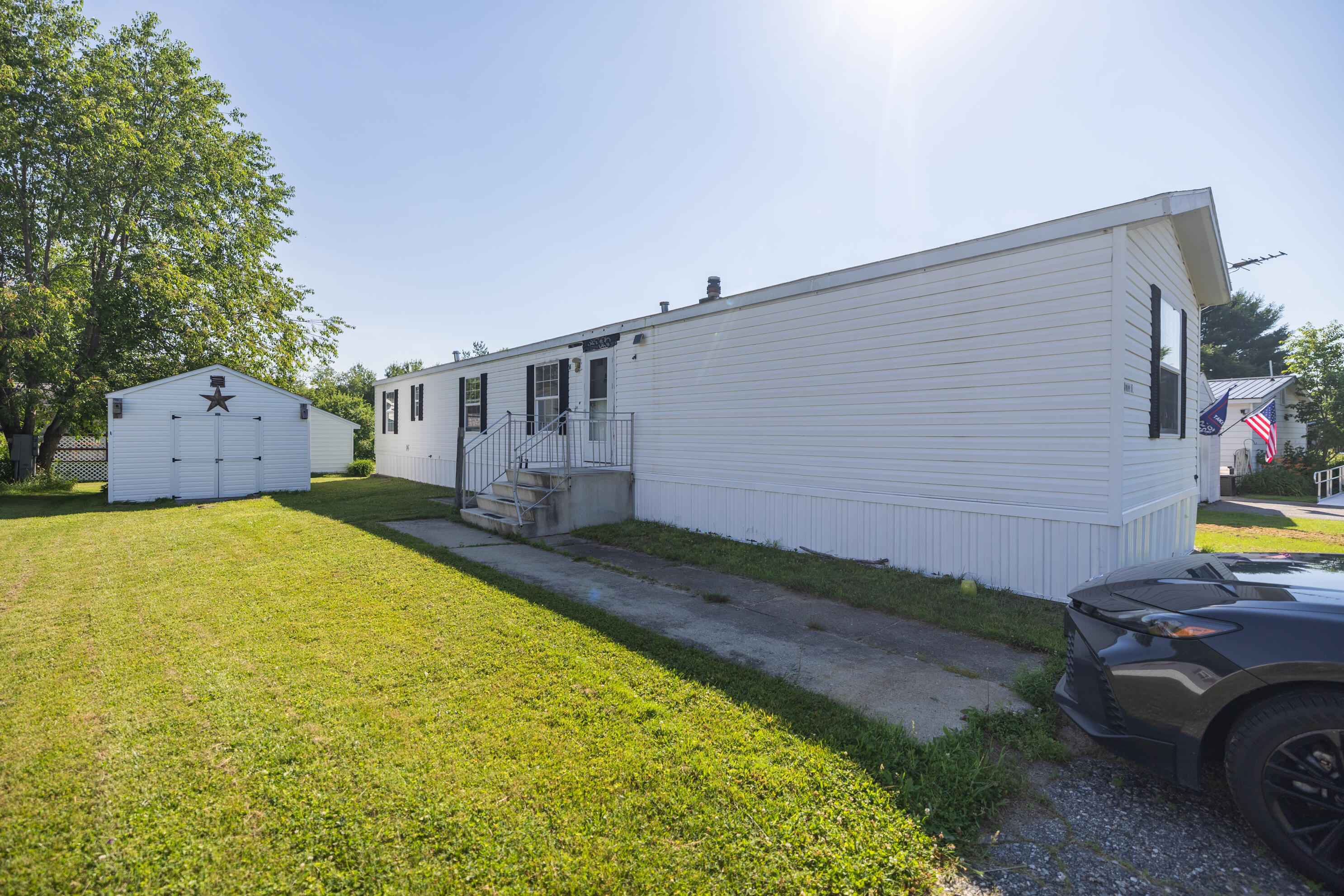 4 Mark Street Property Photo 1