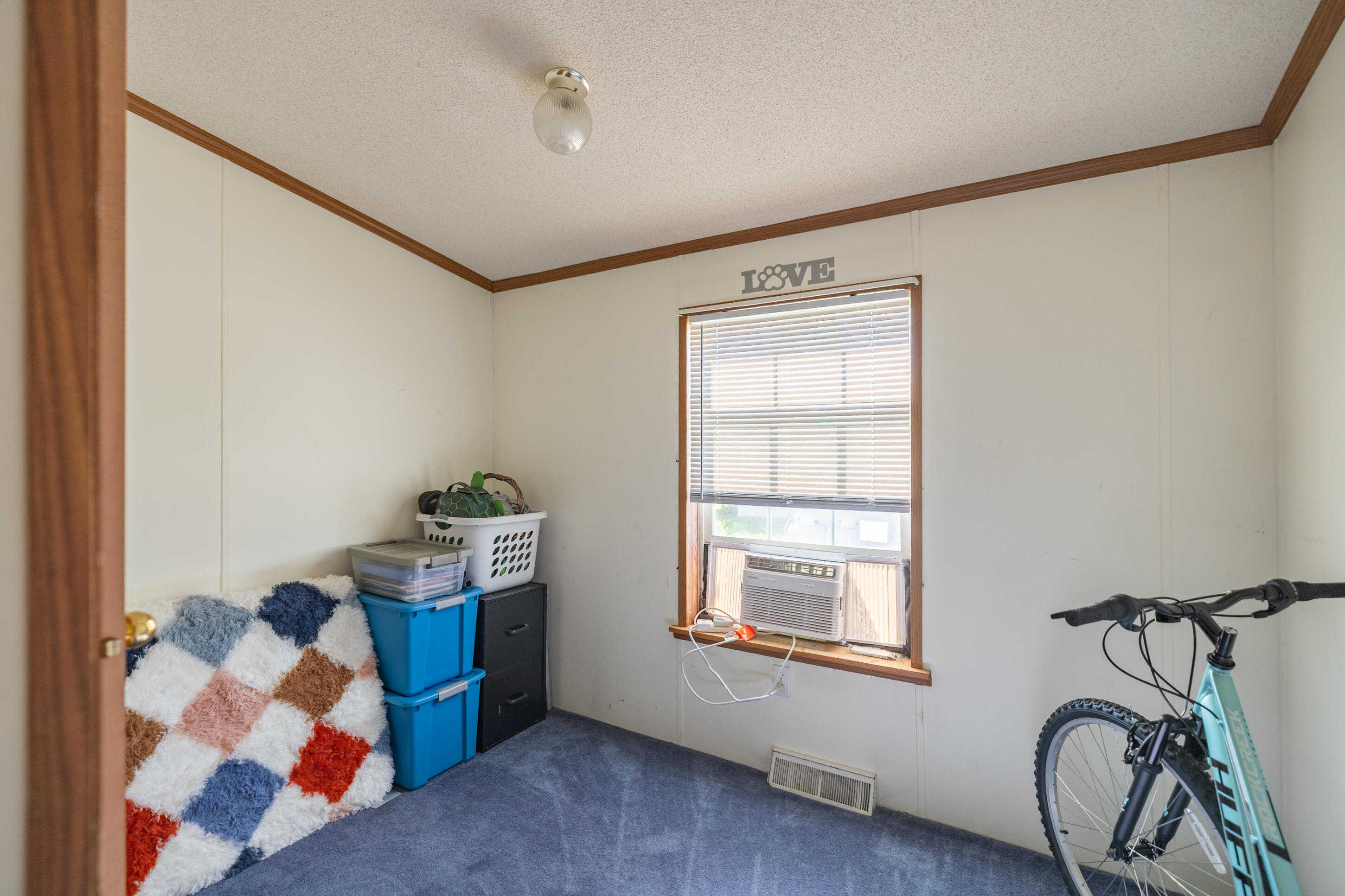 4 Mark Street Property Photo 14